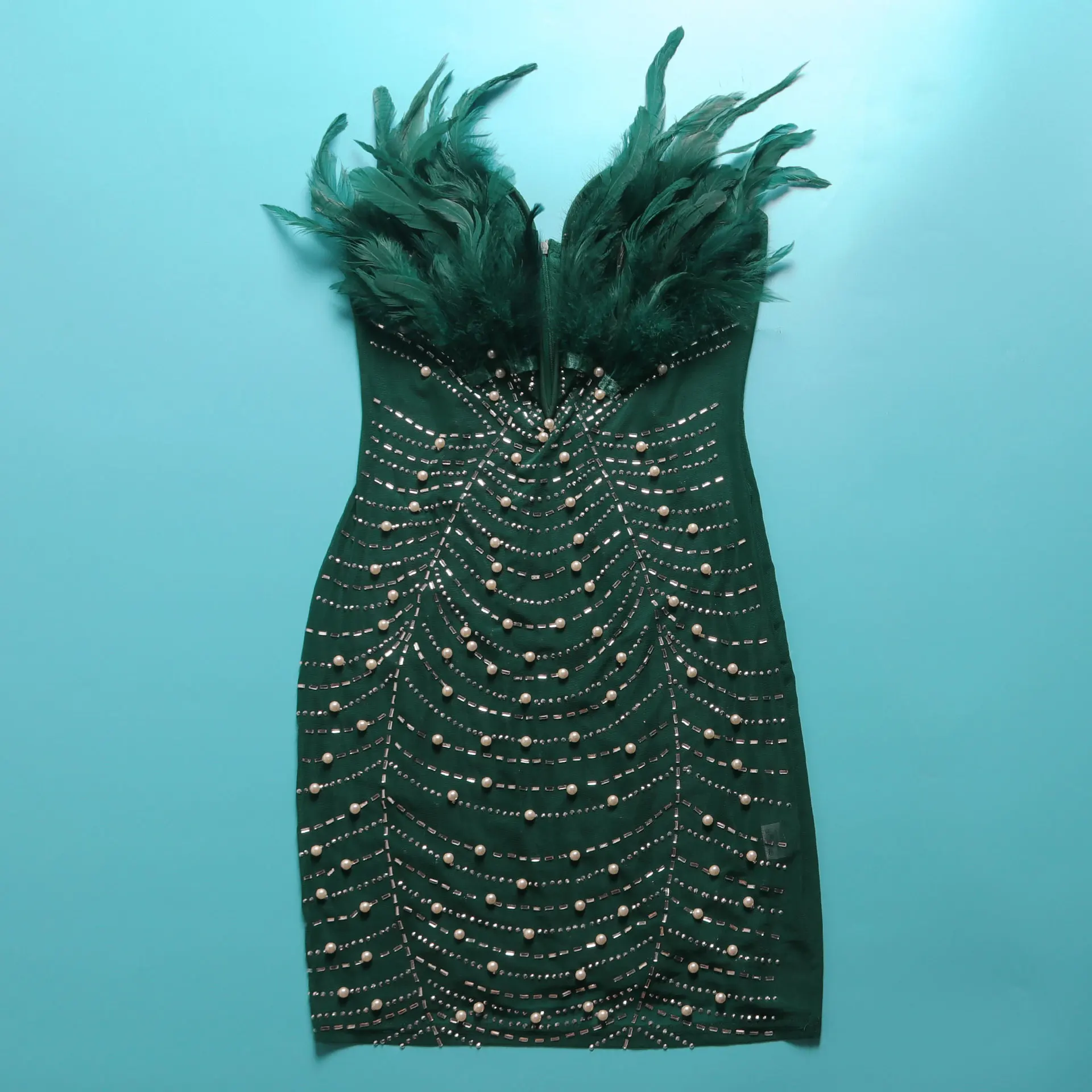 CM.YAYA Women Diamonds Hot Rhinestones Feather Mesh Strapless Plunging V-neck Bodycon Midi Dress 2023 Sexy Party Evening Dresses