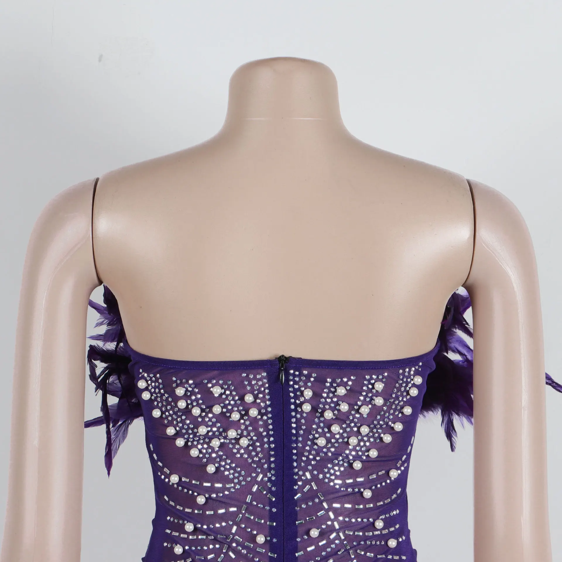 CM.YAYA Women Diamonds Hot Rhinestones Feather Mesh Strapless Plunging V-neck Bodycon Midi Dress 2023 Sexy Party Evening Dresses