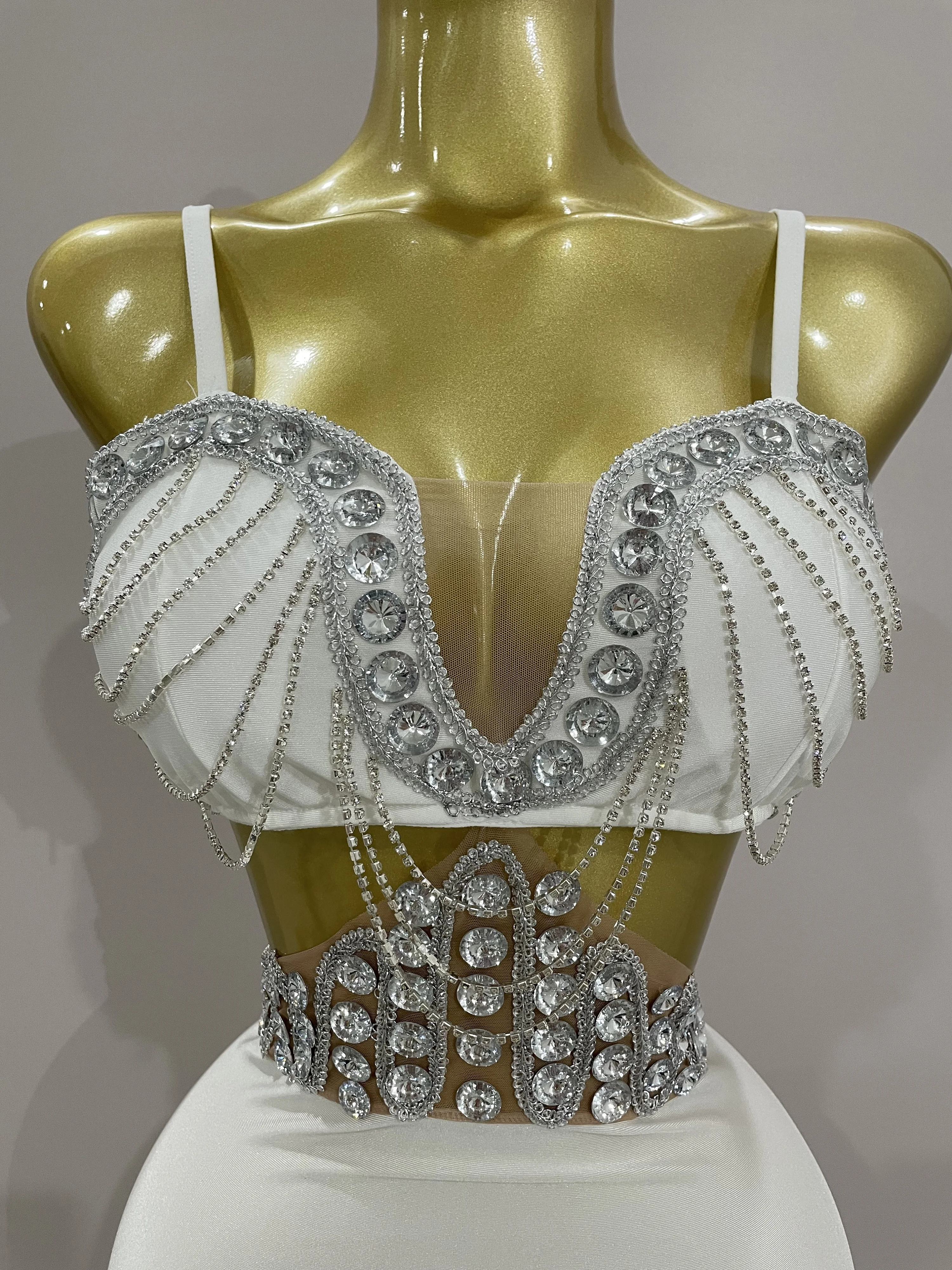 STOCK Luxury Shiny Diamond Chain White Sexy Sleeveless Bodycon Mini Dress 2025New Evening Birthday Party Nightclub Stage Costume