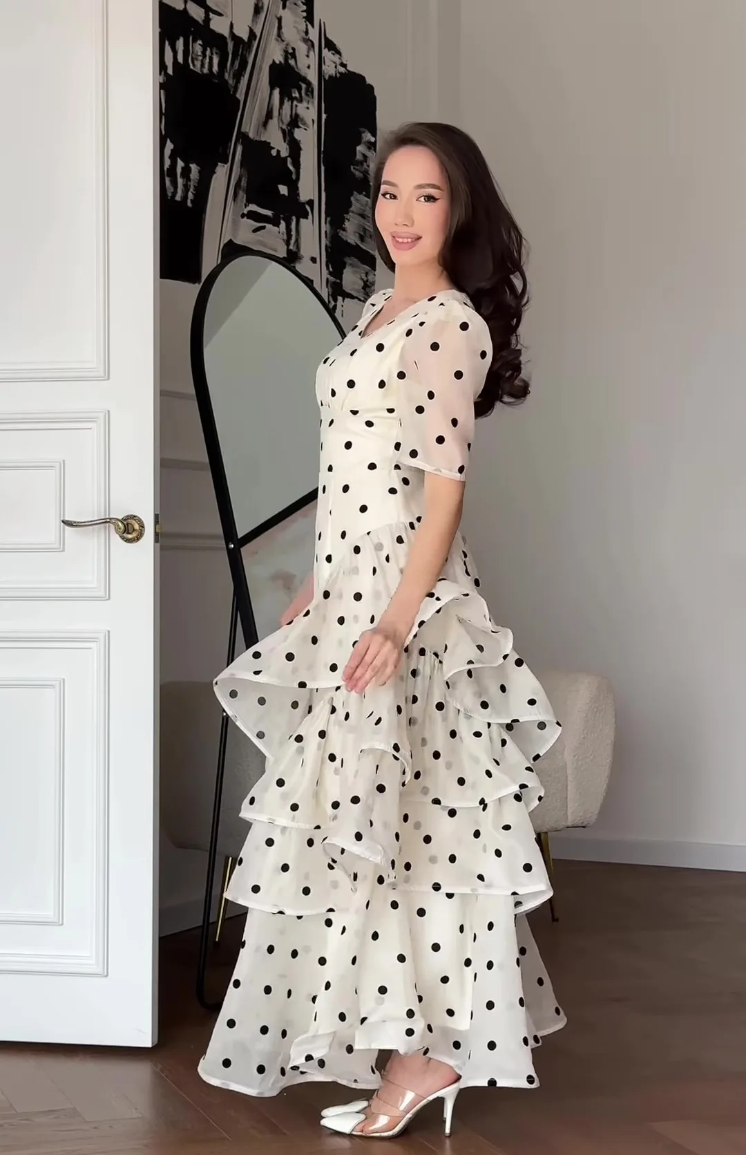 French Elegant Women's Polka Dot Dress Summer Fashion Retro V-neck Slim Short Sleeve Layered Ruffle Edge Lace-up Long Dresses