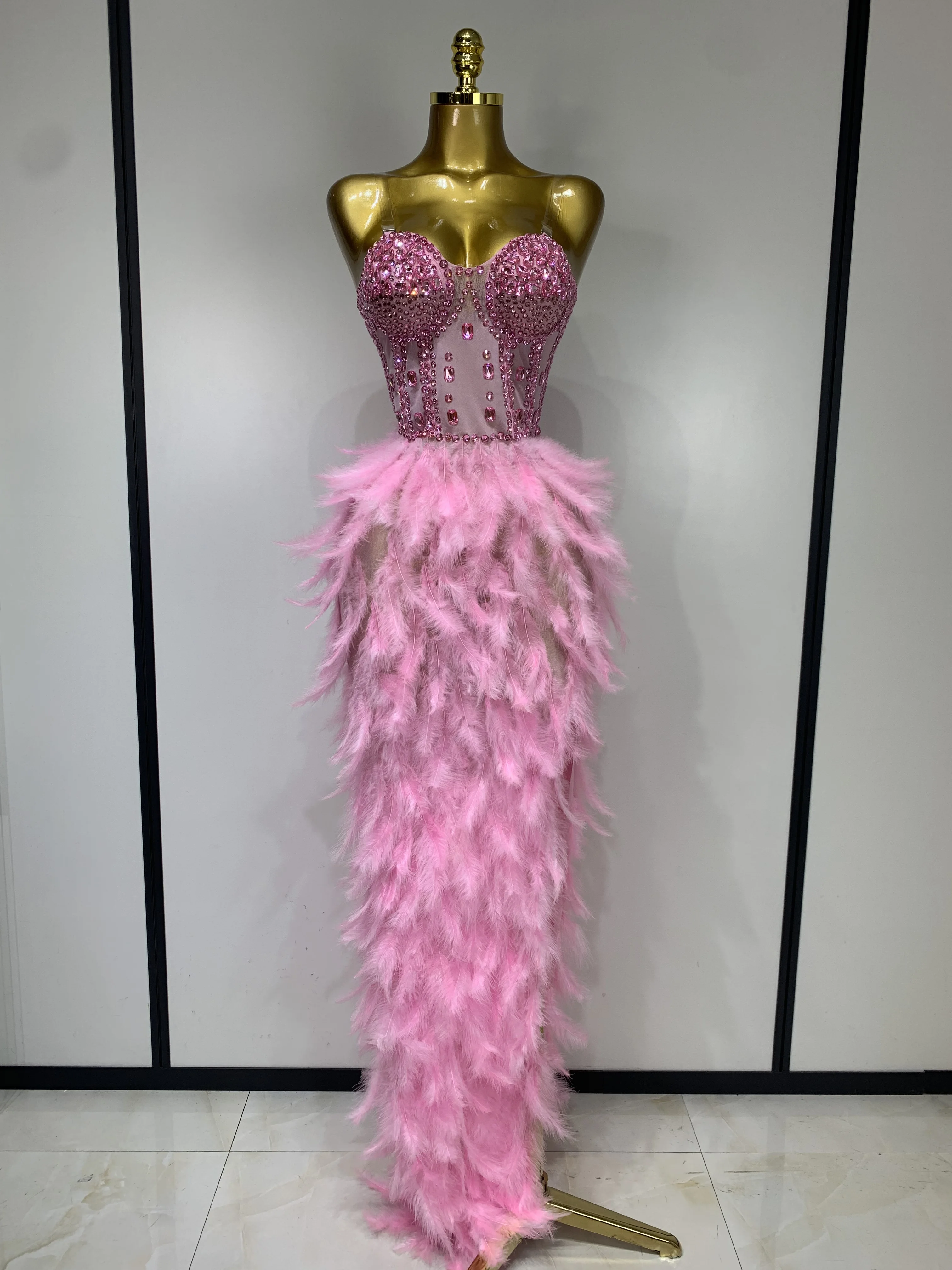 Women Sexy Sparkly Rhinestone Feather Mesh Long Dress Elegant Evening Party Celebrate Luxury Birthday Singer Stage Costume