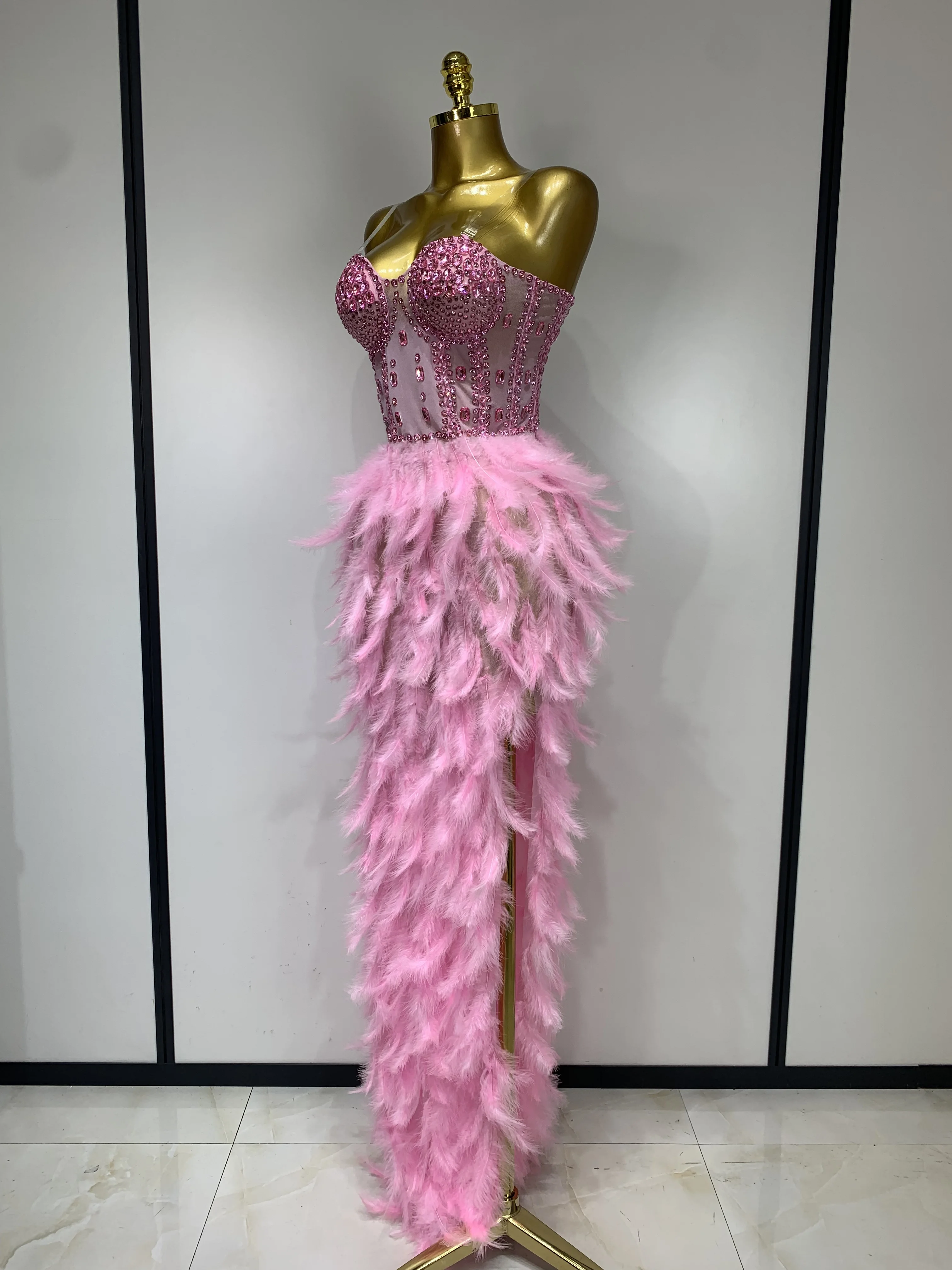 Women Sexy Sparkly Rhinestone Feather Mesh Long Dress Elegant Evening Party Celebrate Luxury Birthday Singer Stage Costume