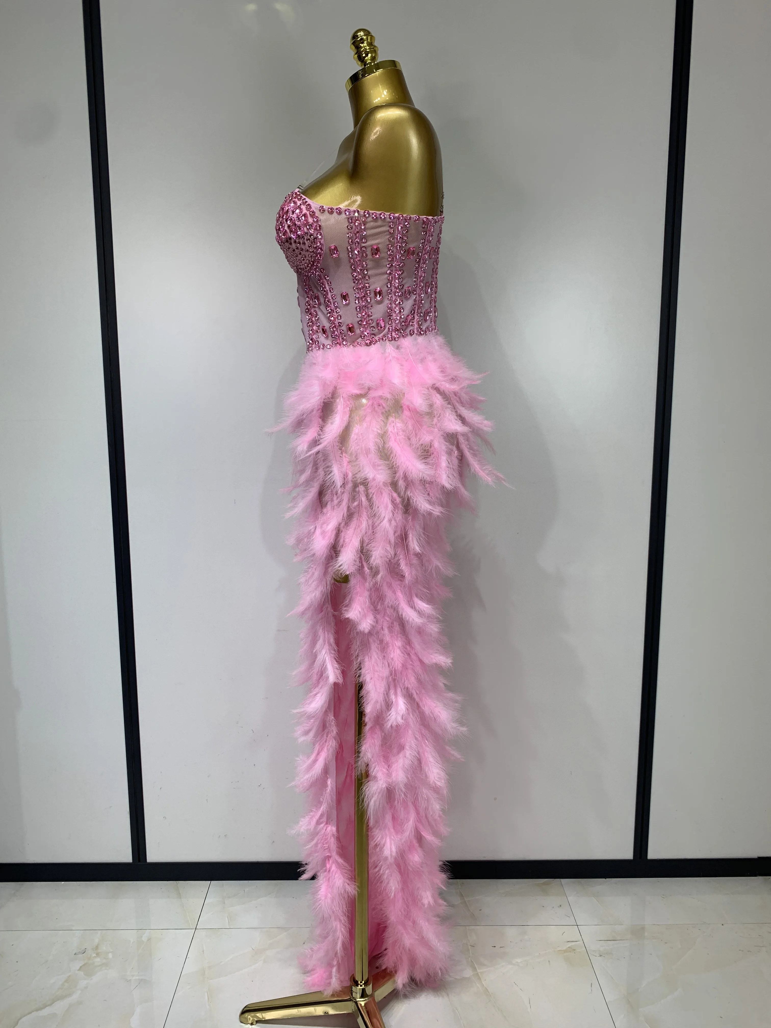 Women Sexy Sparkly Rhinestone Feather Mesh Long Dress Elegant Evening Party Celebrate Luxury Birthday Singer Stage Costume