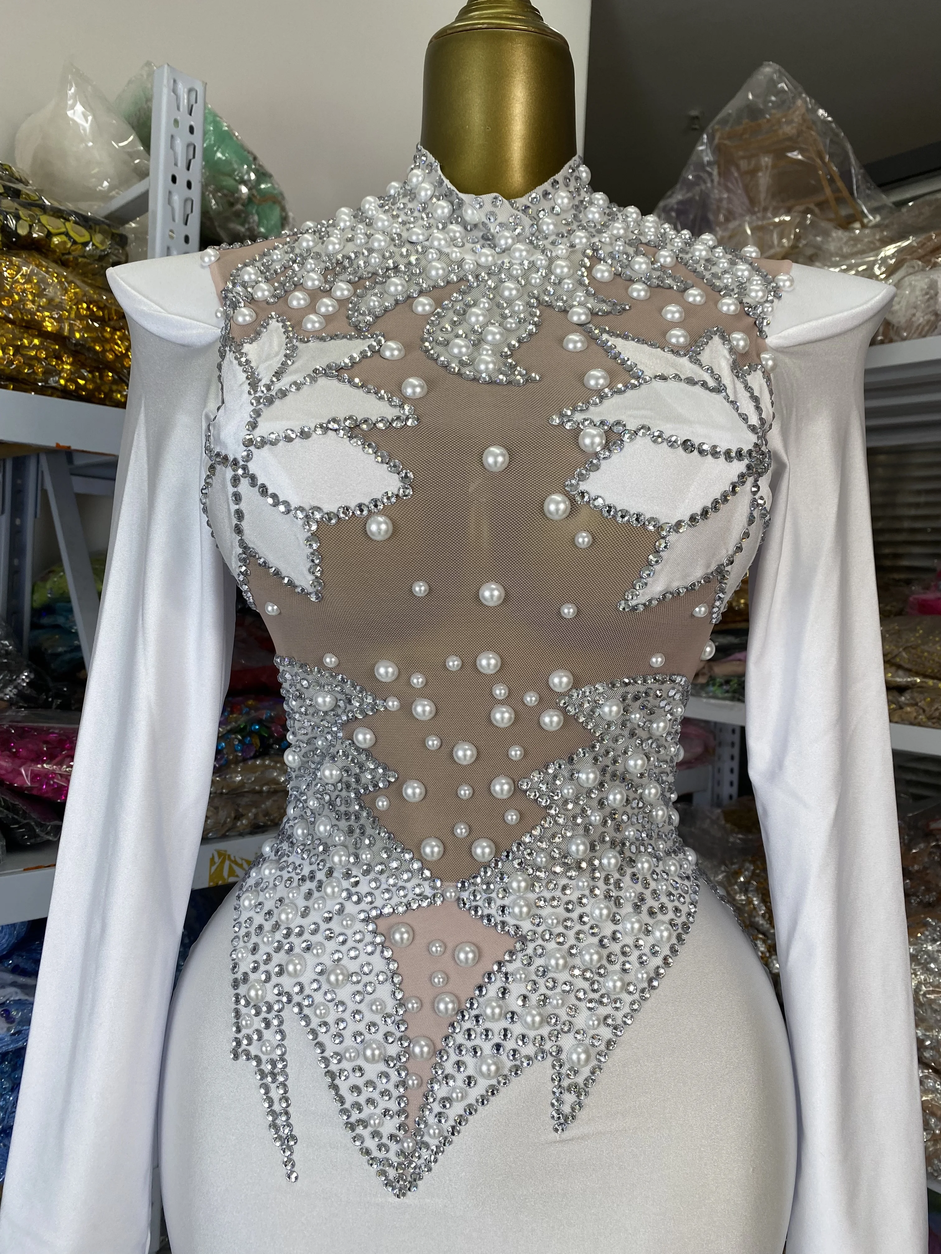 Women Luxury Designer White Sparkly Pearls Studded Rhinestones Long Sleeve Maxi Long Celebrity Wedding Evening Party Gala Gowns