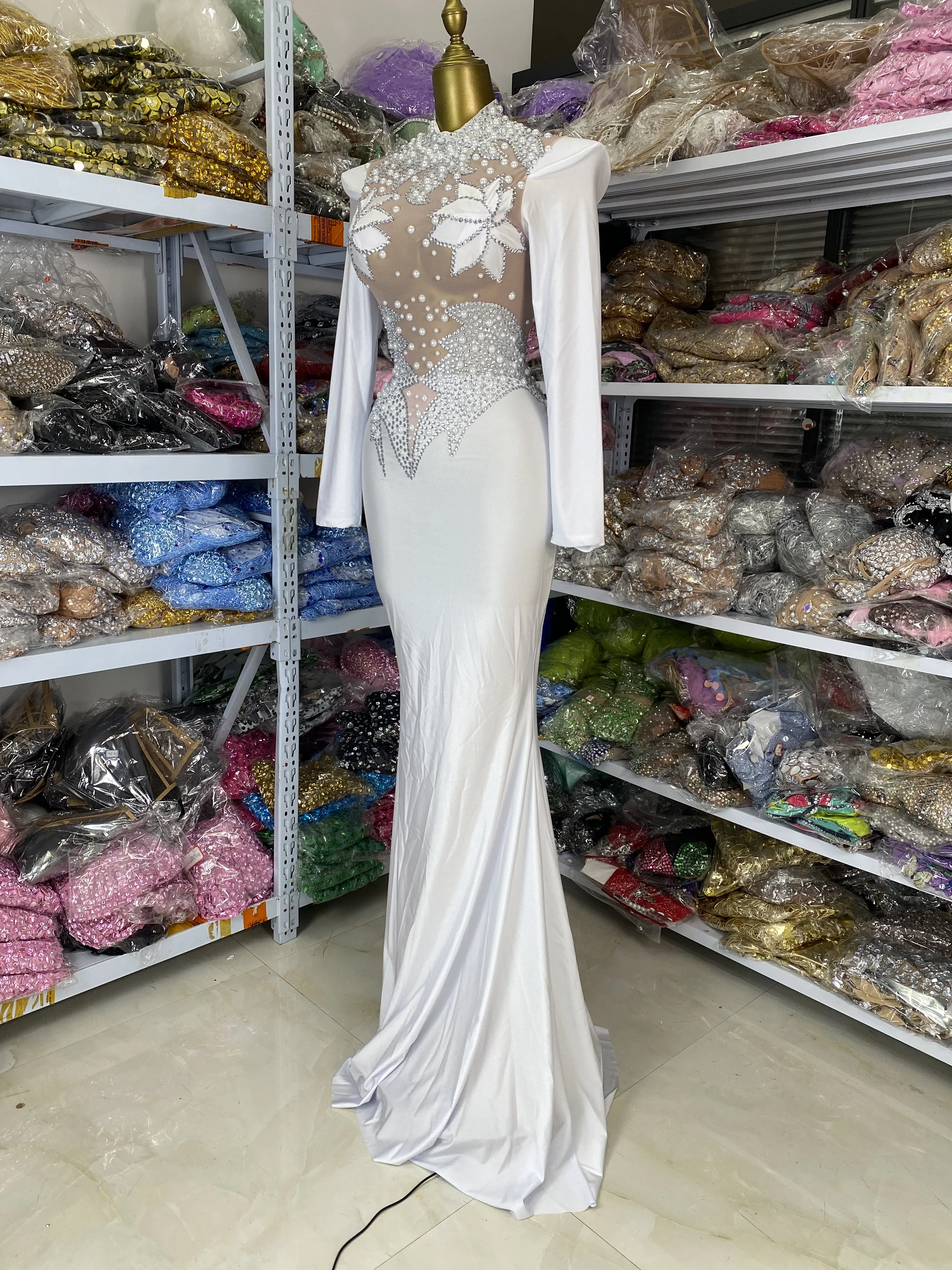 Women Luxury Designer White Sparkly Pearls Studded Rhinestones Long Sleeve Maxi Long Celebrity Wedding Evening Party Gala Gowns