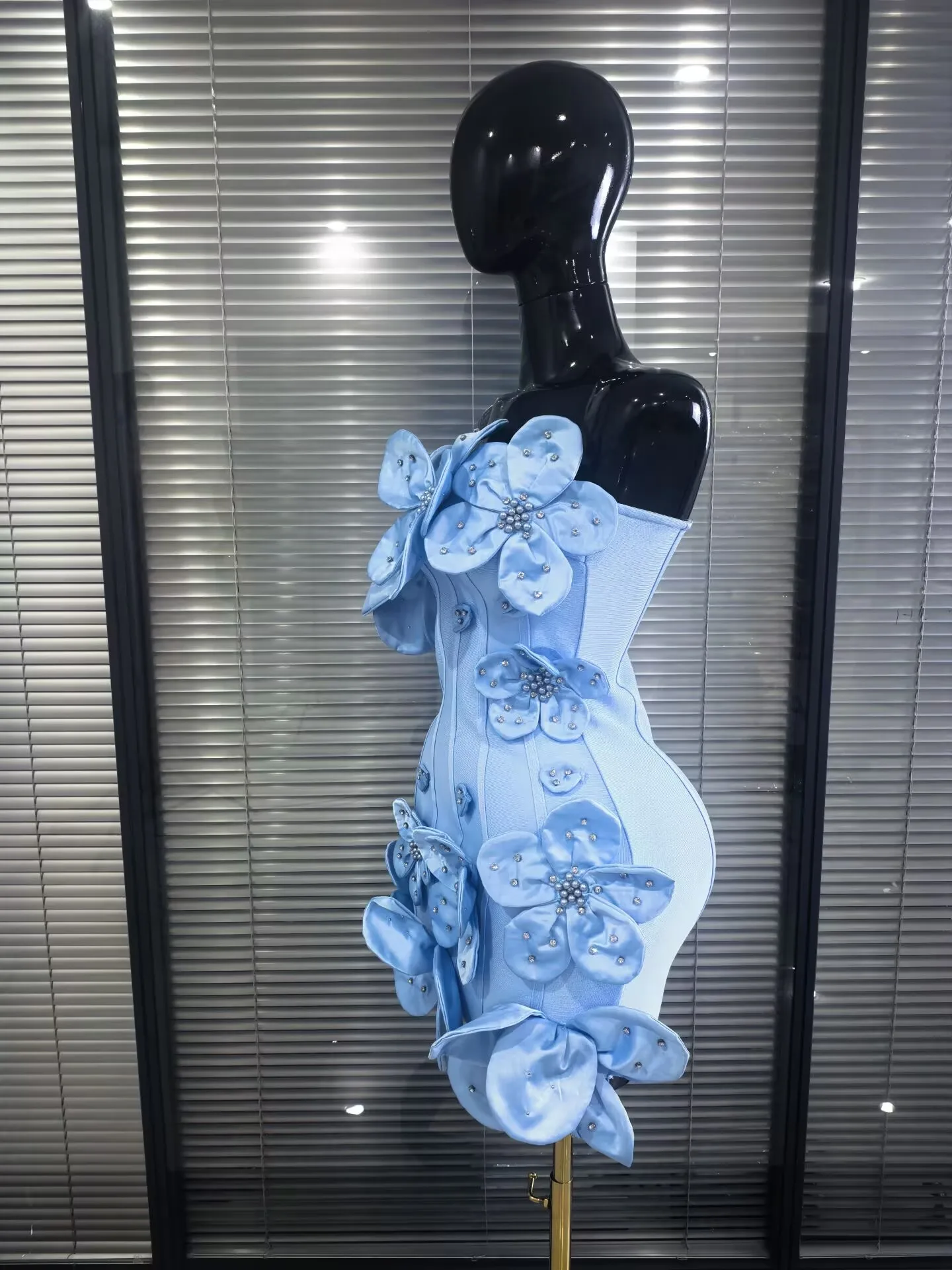5 Colors Women Sexy Strapless Shining Diamond Flowers Bodycon Mini Bandage Dress Birthday Party Celebrate Cocktail Outfit