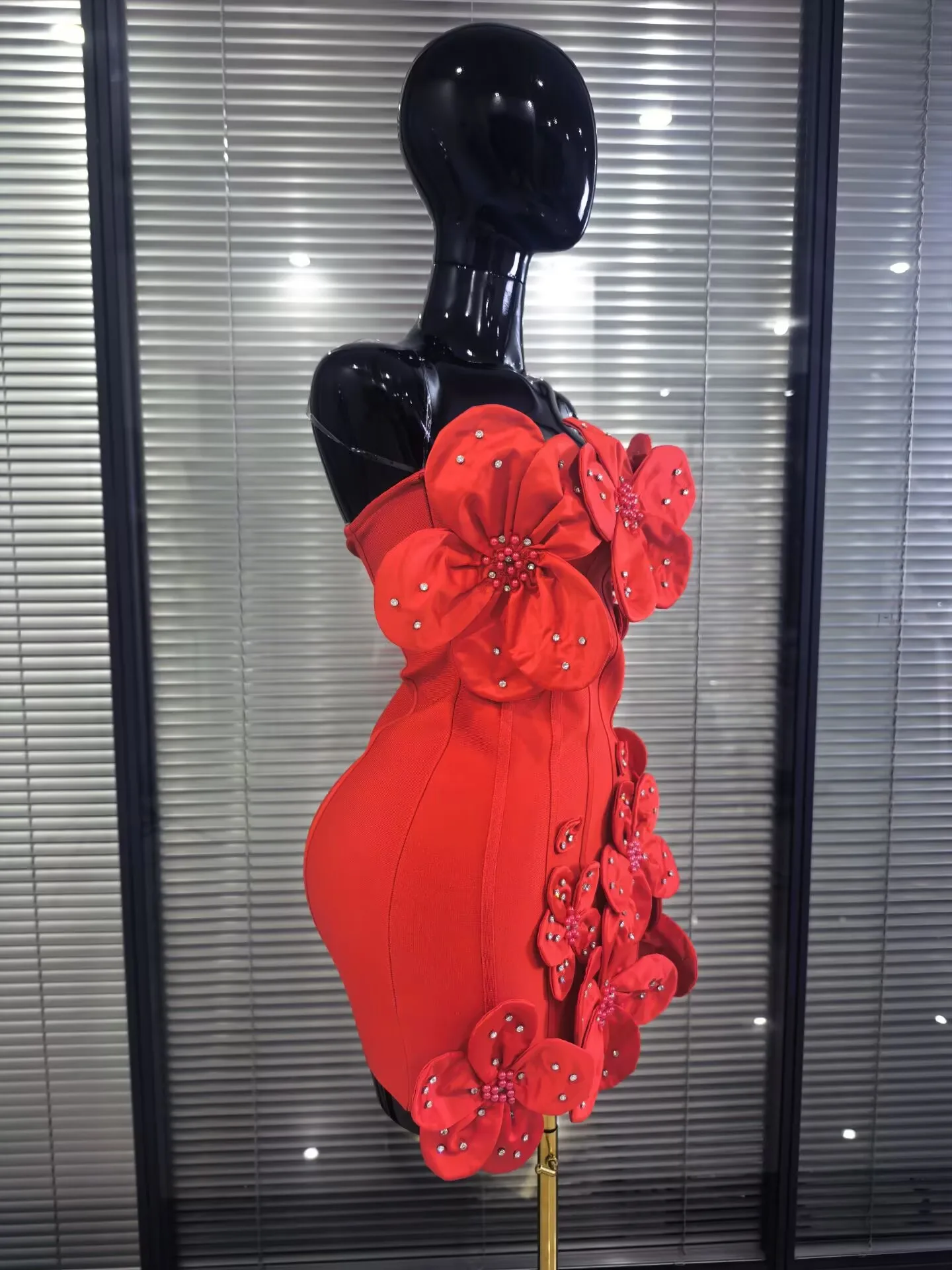 5 Colors Women Sexy Strapless Shining Diamond Flowers Bodycon Mini Bandage Dress Birthday Party Celebrate Cocktail Outfit