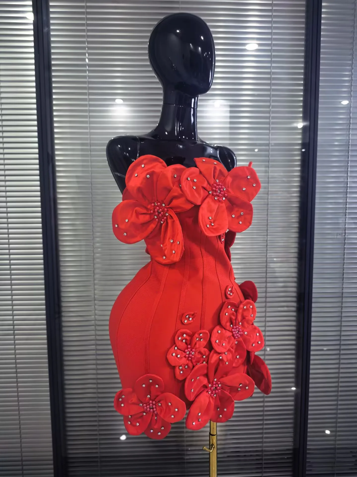 5 Colors Women Sexy Strapless Shining Diamond Flowers Bodycon Mini Bandage Dress Birthday Party Celebrate Cocktail Outfit