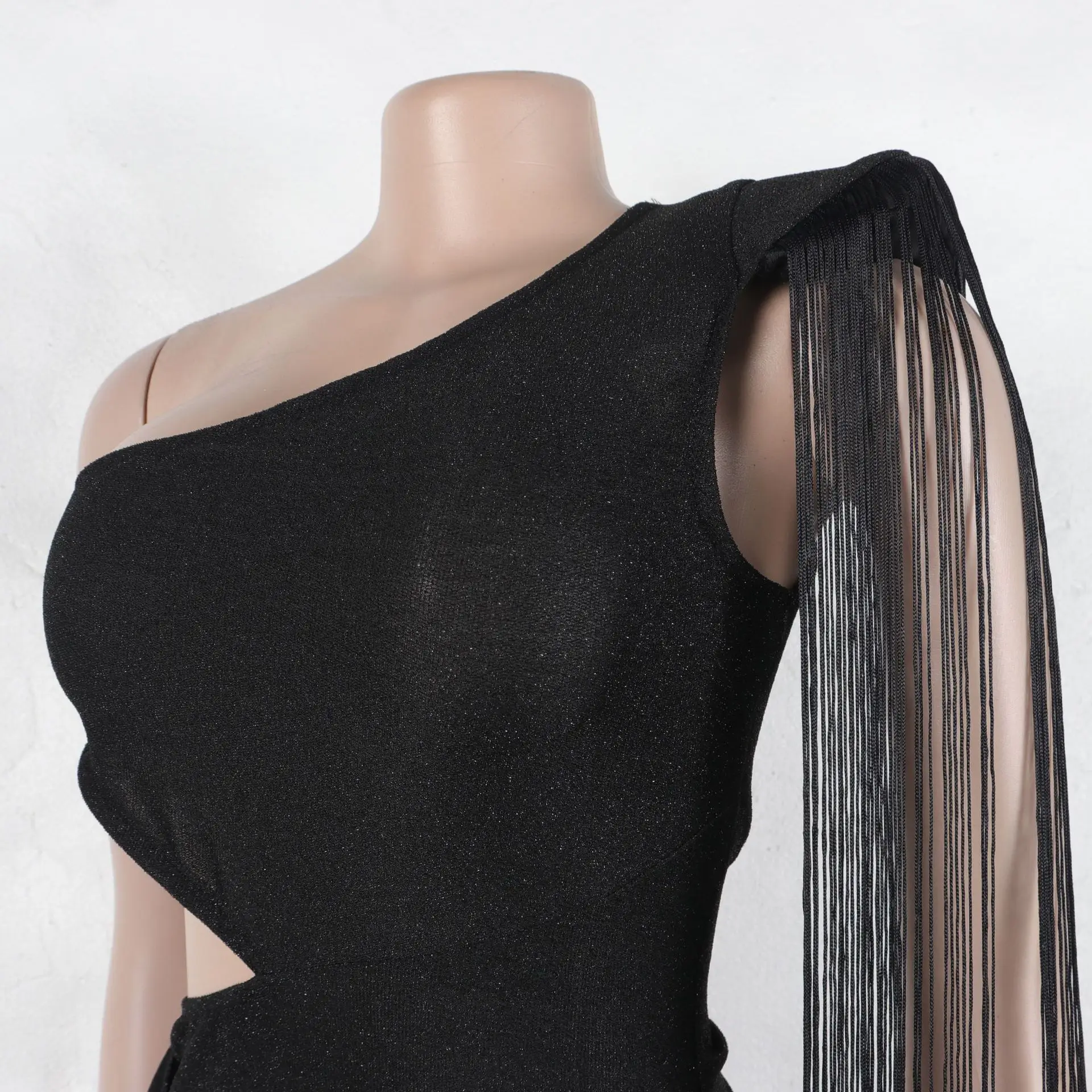 CM.YAYA Women One Shoulder Tassel Sleeveless Long Dress Diagonal Collar Summer Street Evening Sexy Night Party Dresses Vestidos