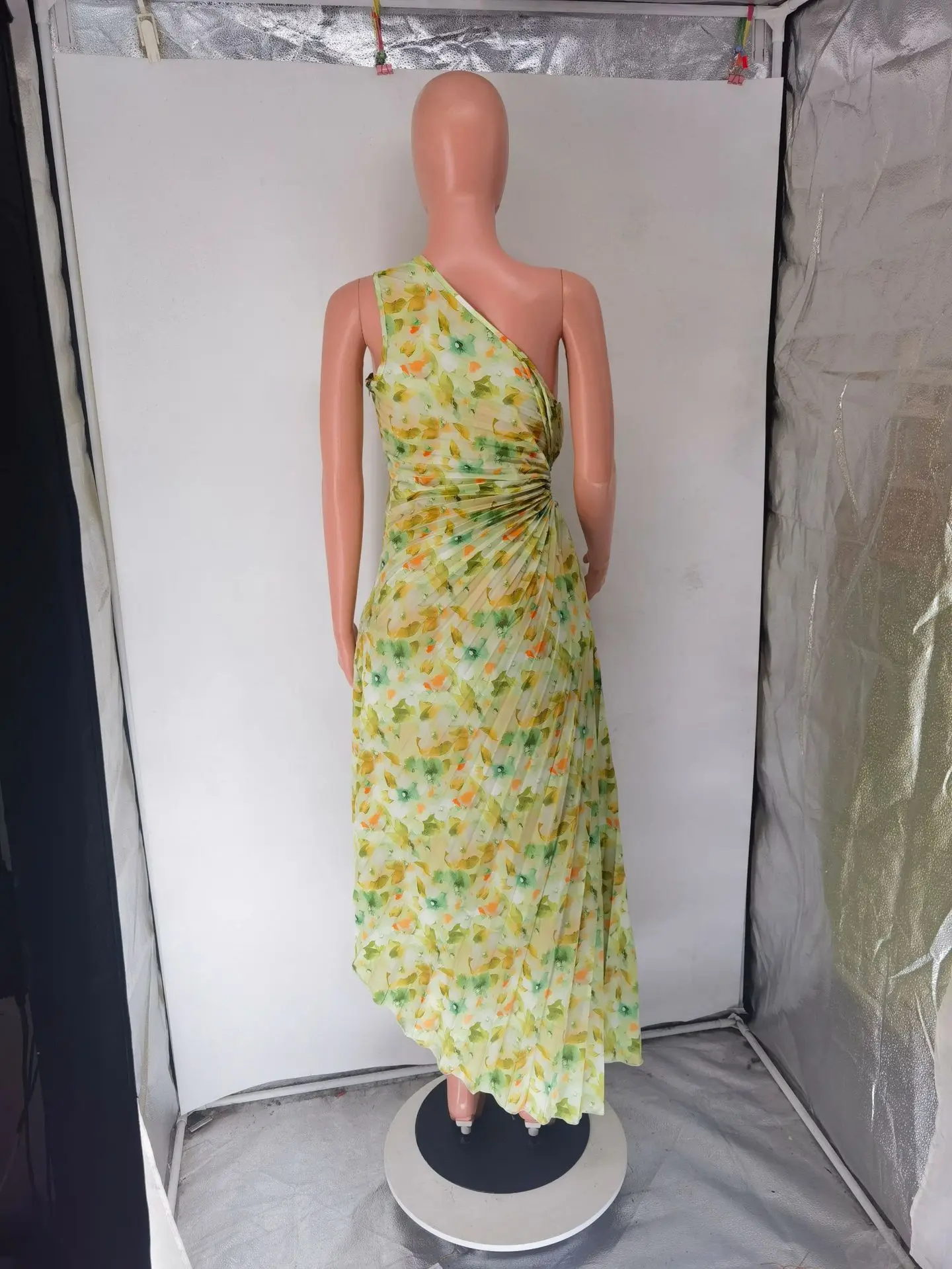 HH Fashion Elegant Female One Shoulder Ruffled Slim Long Dress Women Summer Sexy Waist Hollow Out Backless Sleeveless Dress