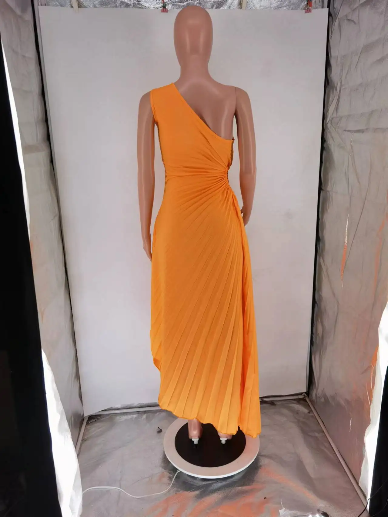 HH Fashion Elegant Female One Shoulder Ruffled Slim Long Dress Women Summer Sexy Waist Hollow Out Backless Sleeveless Dress