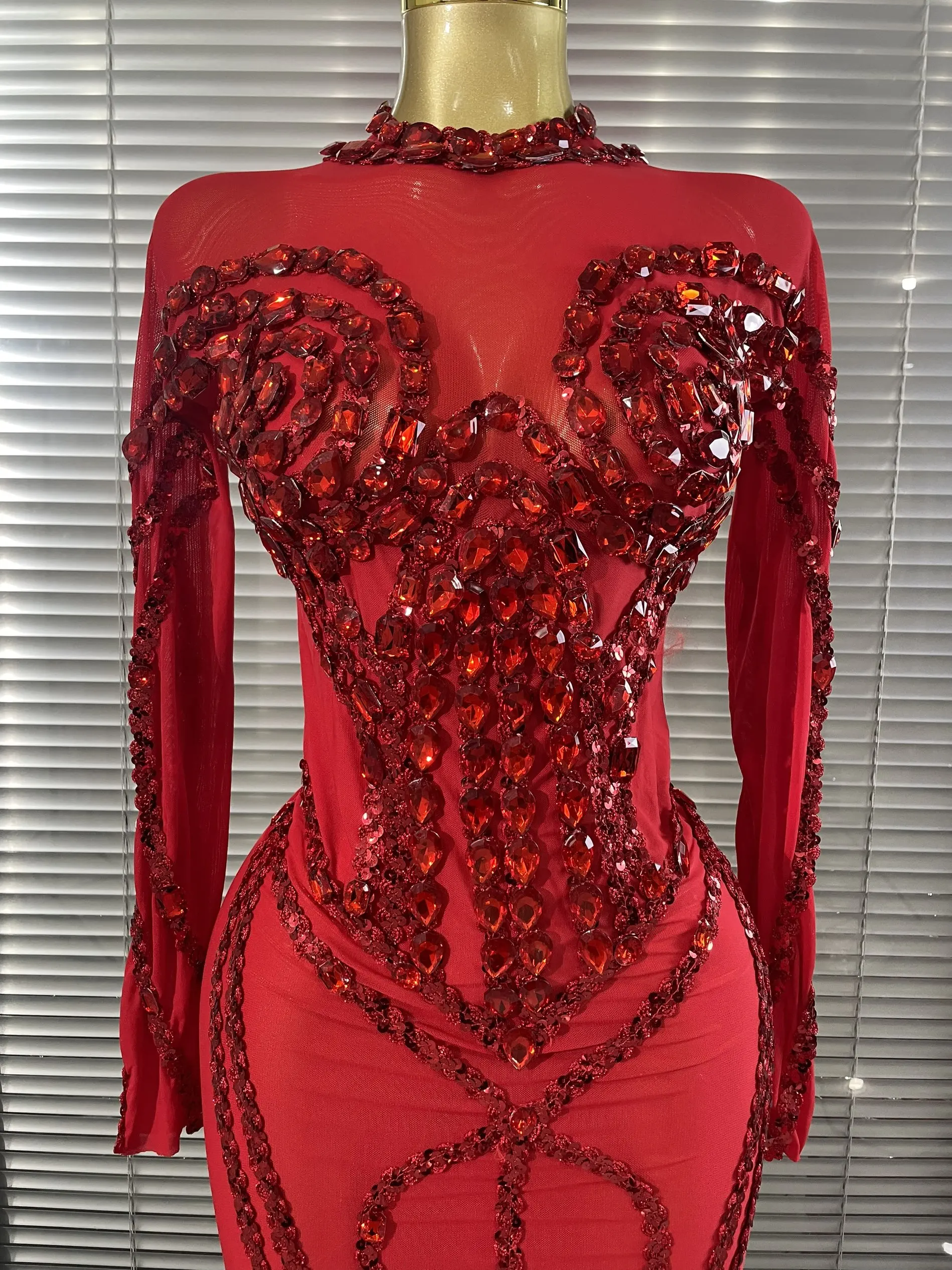 Sparkly Crystal Women Long Sleeve Sexy Mesh See Through Bodycon Long Dress Bar Singer Celebrate Performance Costumes Stage Wear