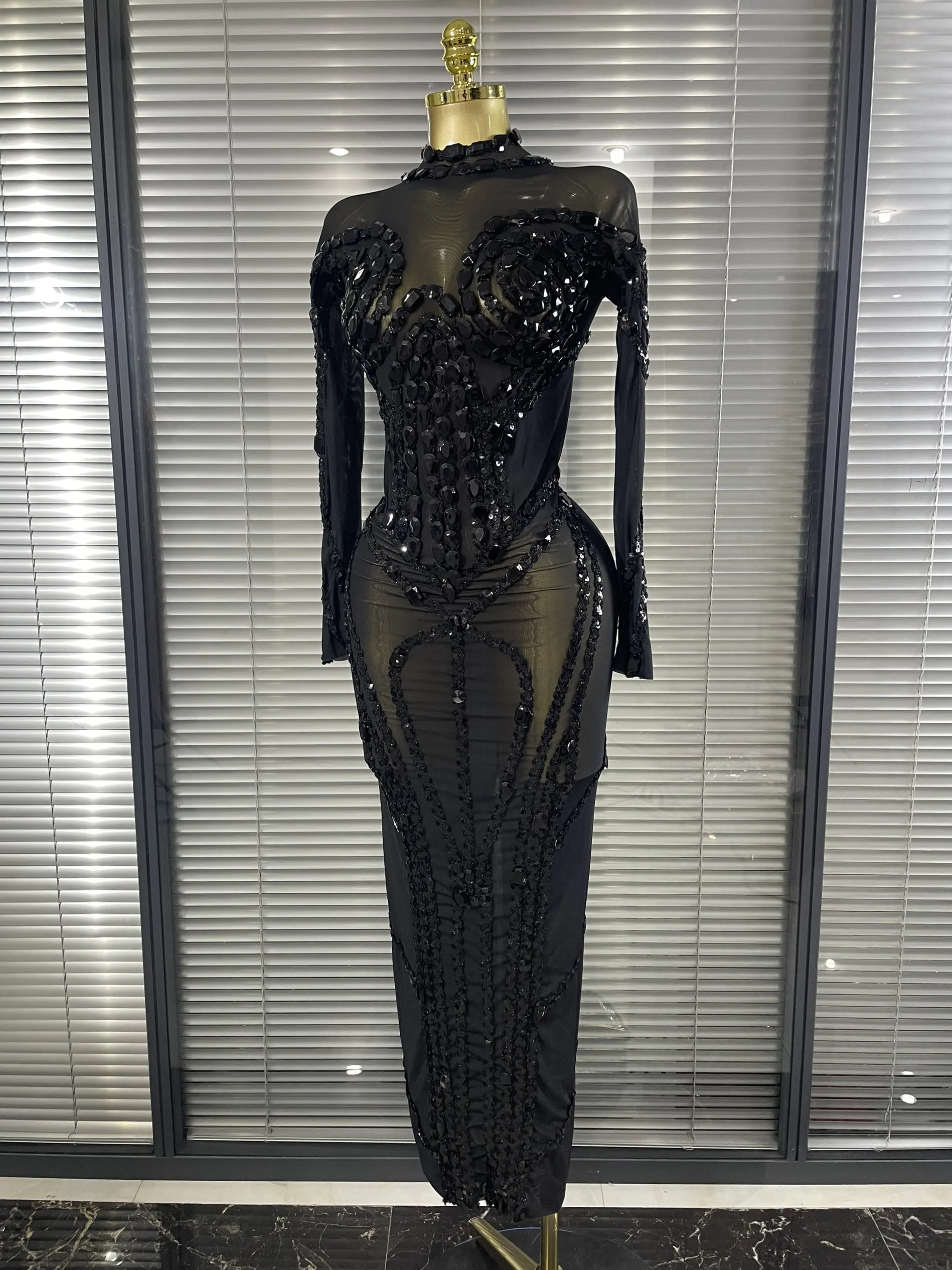 Sparkly Crystal Women Long Sleeve Sexy Mesh See Through Bodycon Long Dress Bar Singer Celebrate Performance Costumes Stage Wear
