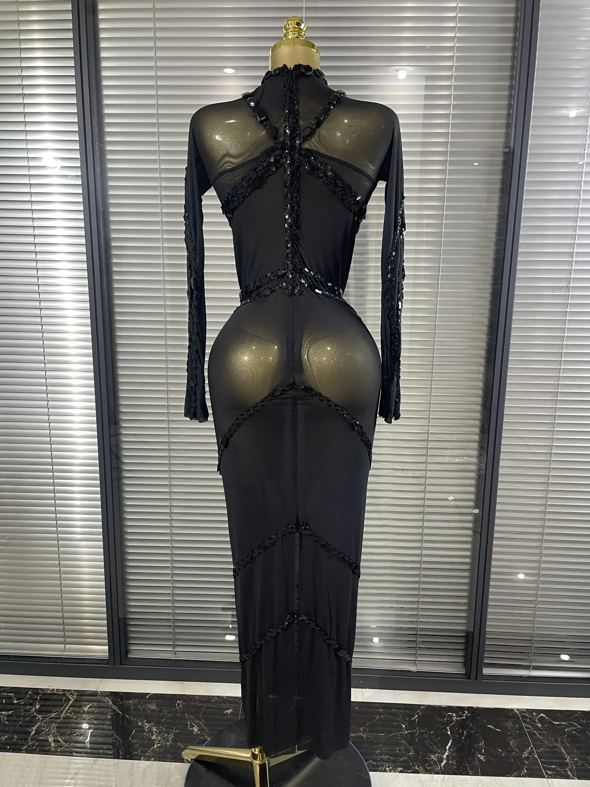 Sparkly Crystal Women Long Sleeve Sexy Mesh See Through Bodycon Long Dress Bar Singer Celebrate Performance Costumes Stage Wear