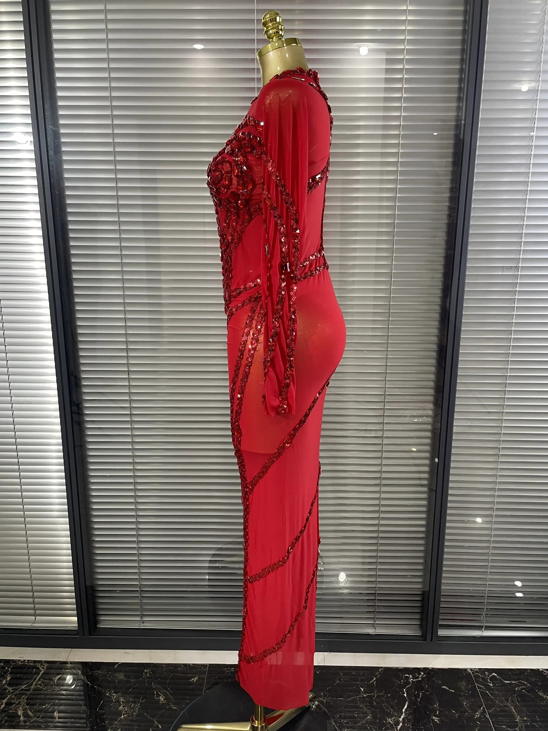 Sparkly Crystal Women Long Sleeve Sexy Mesh See Through Bodycon Long Dress Bar Singer Celebrate Performance Costumes Stage Wear
