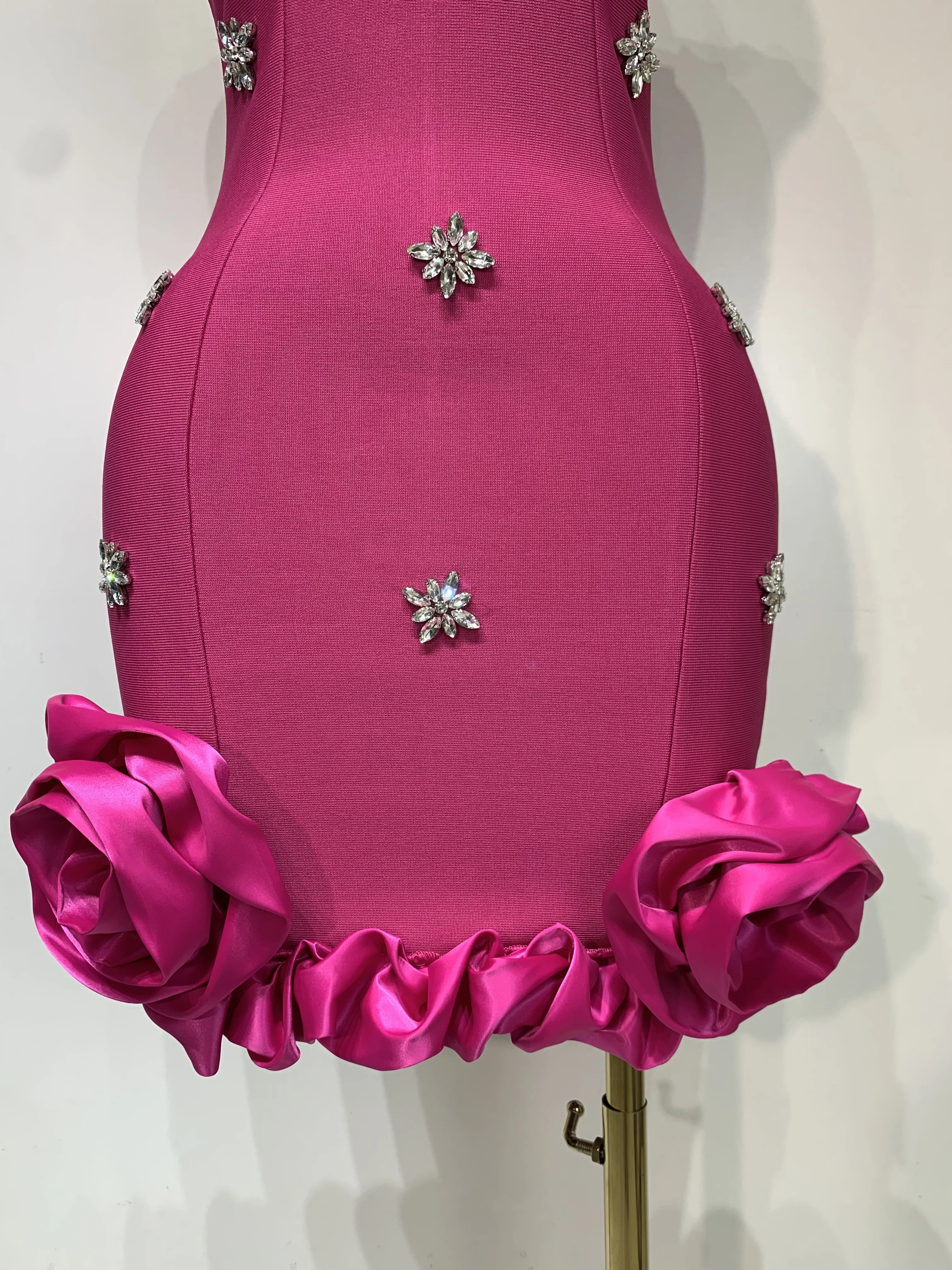 Women Sexy Square Collar Sparkly Rhinestone Bodycon Mini Bandage Dress Celebrate Evening Party Elegant Luxury Birthday Dress