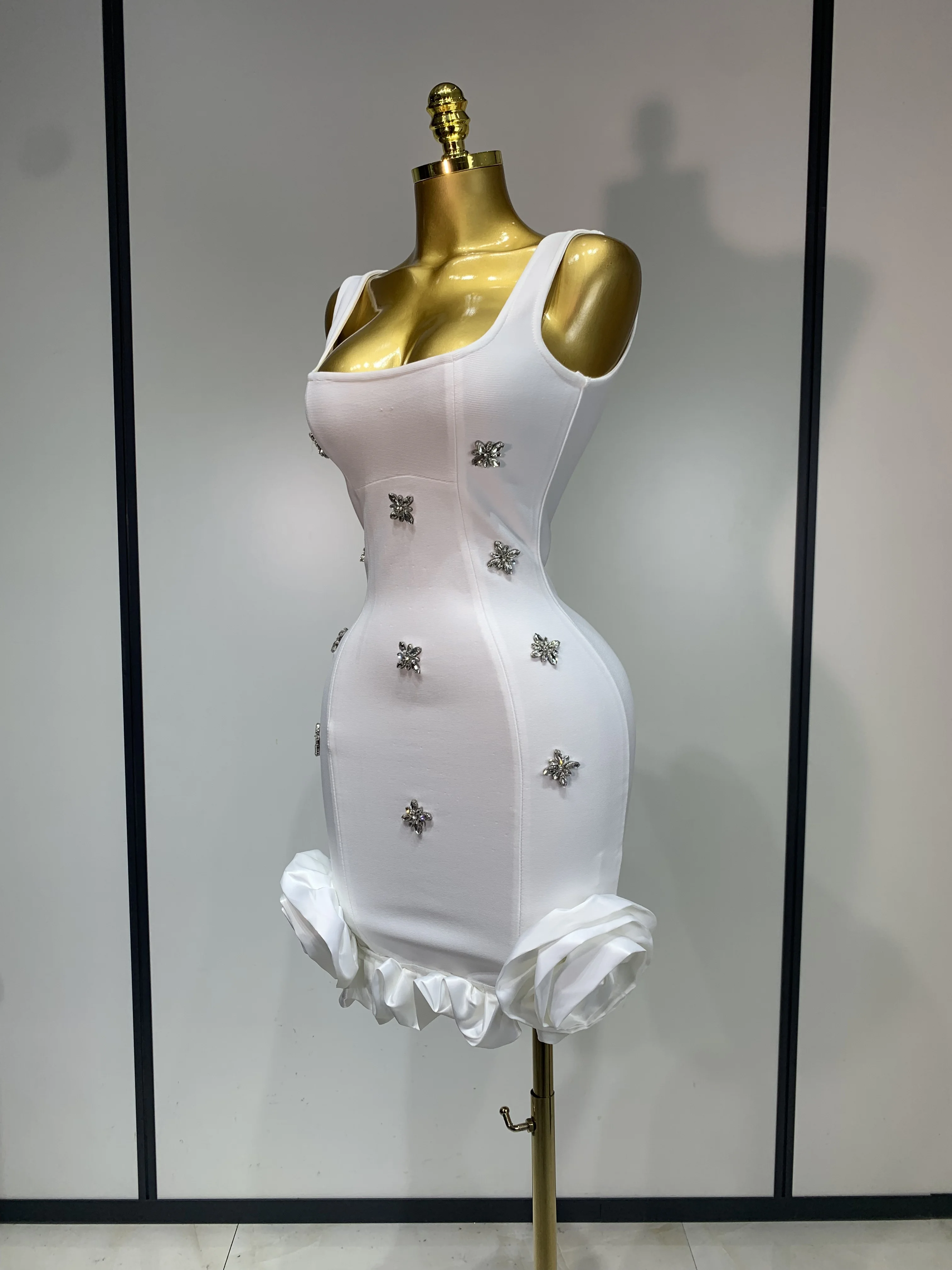 Women Sexy Square Collar Sparkly Rhinestone Bodycon Mini Bandage Dress Celebrate Evening Party Elegant Luxury Birthday Dress