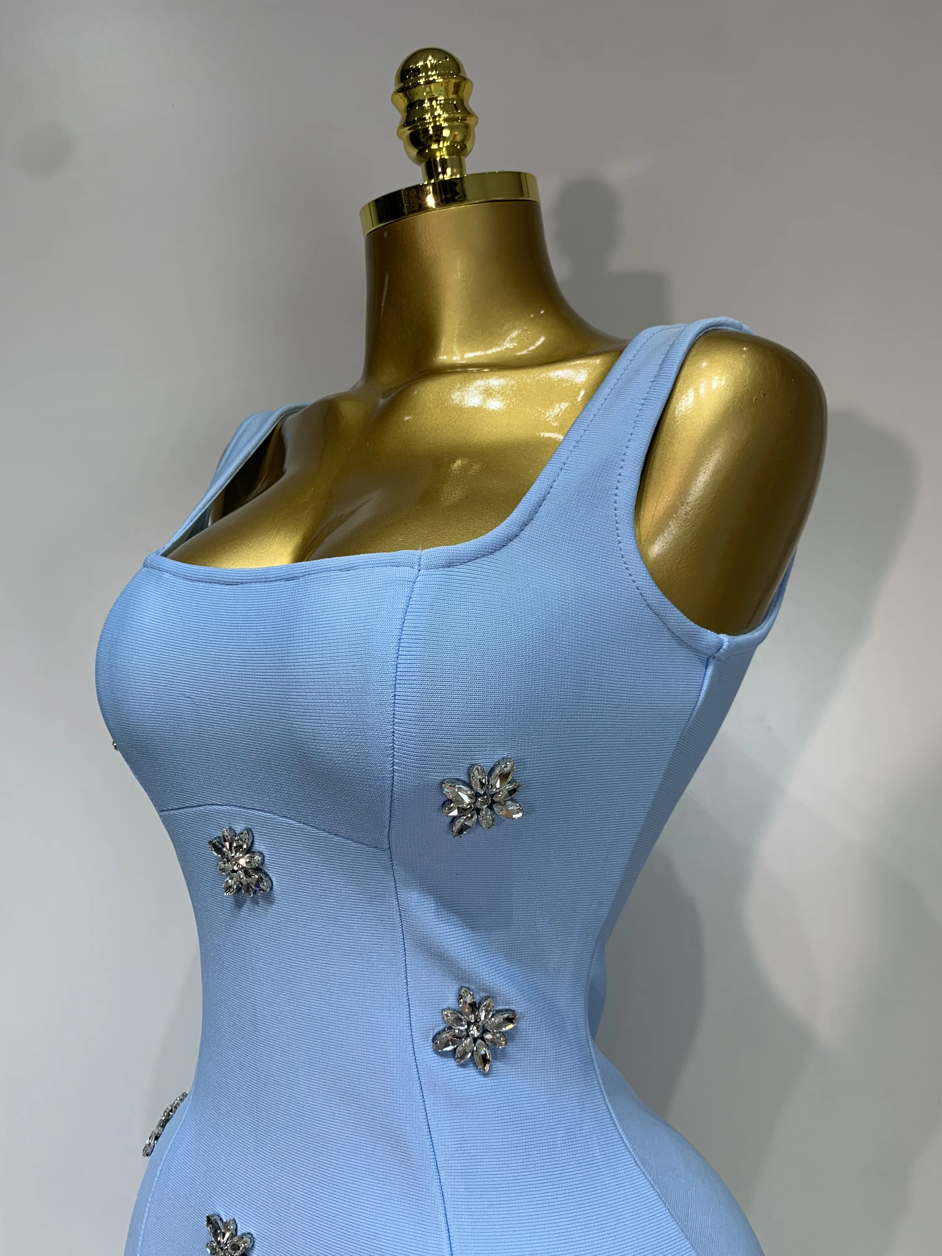Women Sexy Square Collar Sparkly Rhinestone Bodycon Mini Bandage Dress Celebrate Evening Party Elegant Luxury Birthday Dress