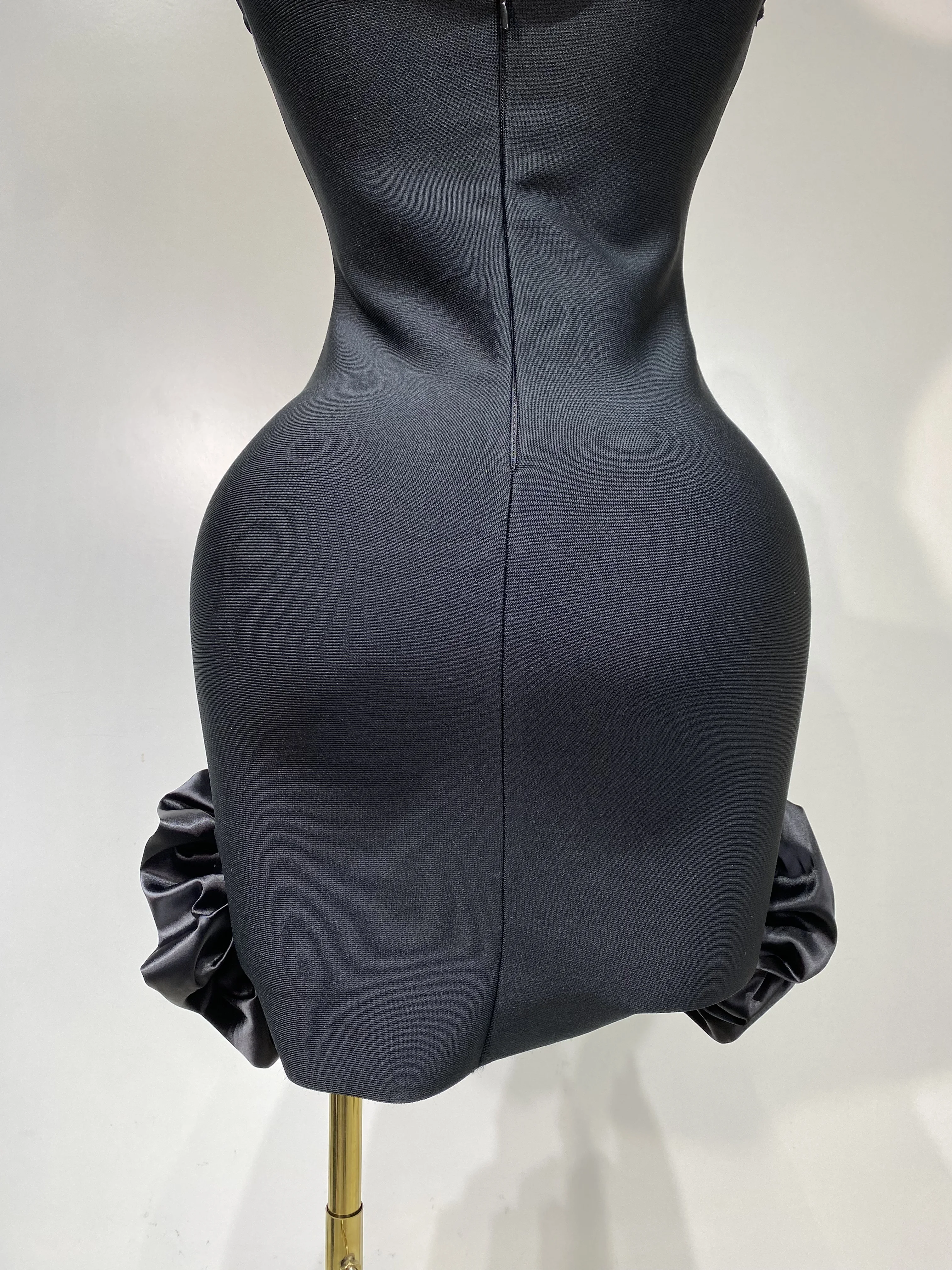 Women Sexy Square Collar Sparkly Rhinestone Bodycon Mini Bandage Dress Celebrate Evening Party Elegant Luxury Birthday Dress