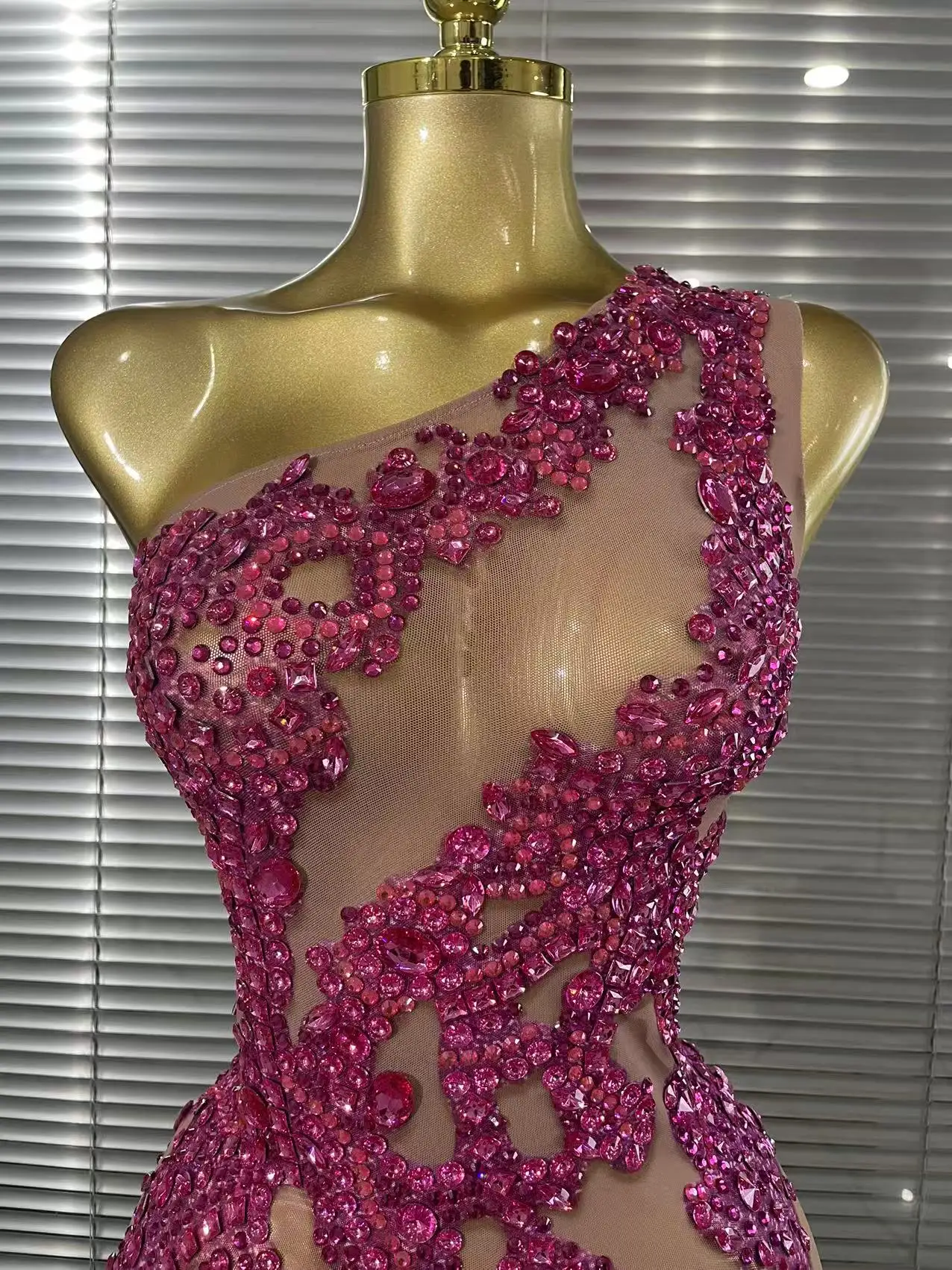 Shining Rosered Crystal Women Sexy One Shoulder Mesh See Through Bodycon Mini Dress Bar Singer Celebrate Performance Costumes