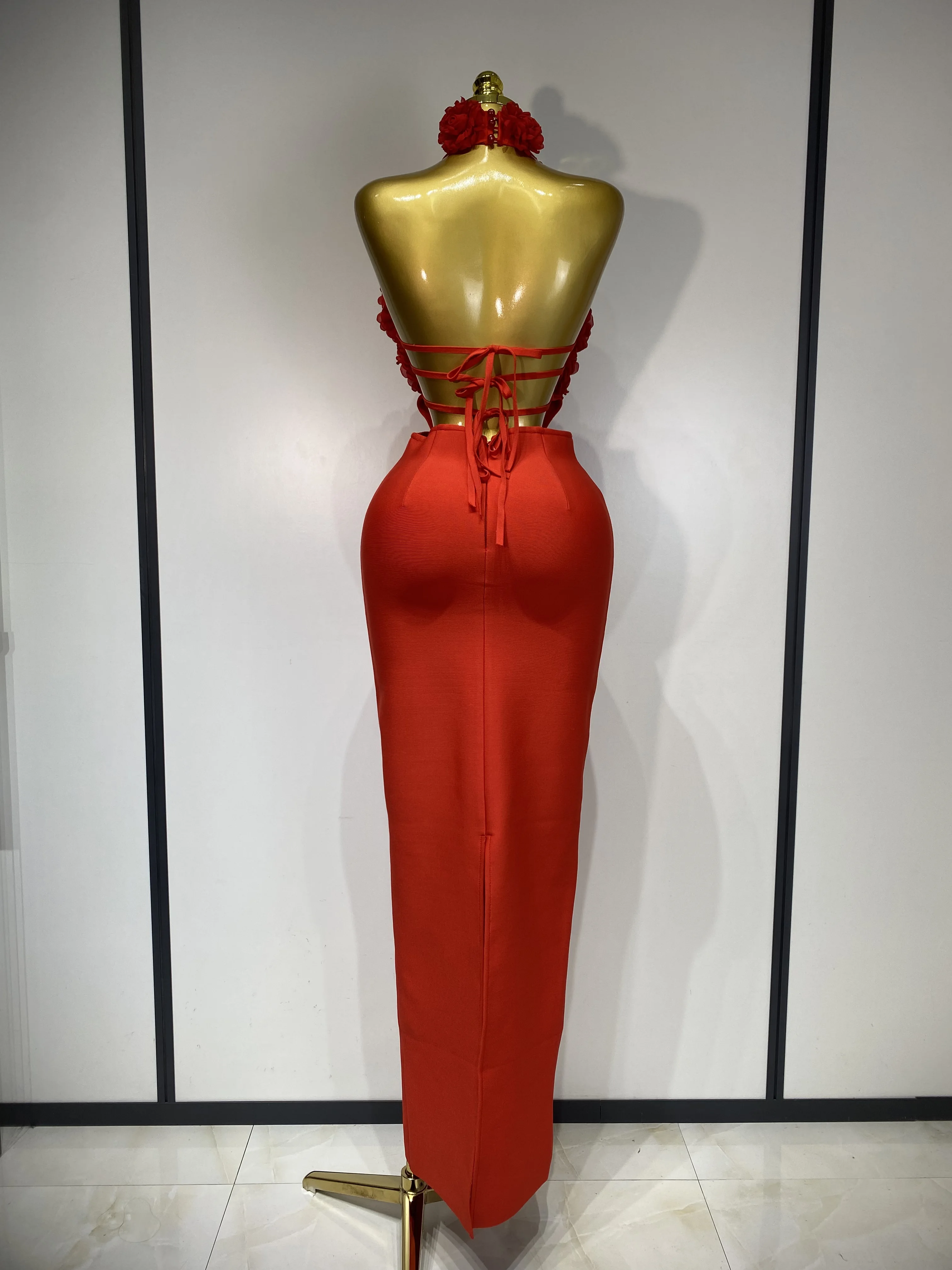 2025 New Women Sexy Halter Hollow Out Flowers Bodycon Bandage Dress Red Backless Elegant Party Luxury Birthday Wedding Dresses