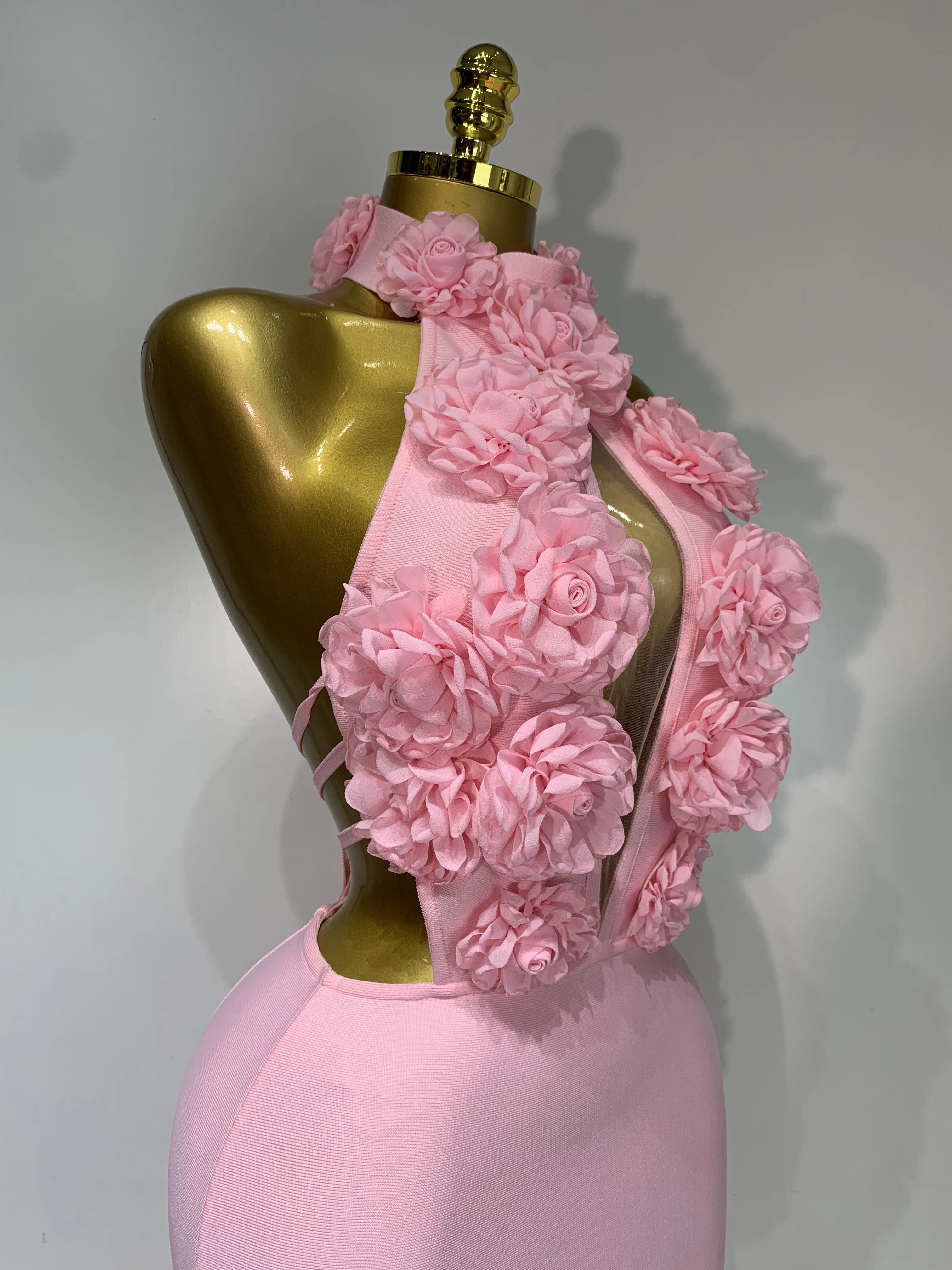2025 New Women Sexy Halter Hollow Out Flowers Bodycon Bandage Dress Red Backless Elegant Party Luxury Birthday Wedding Dresses
