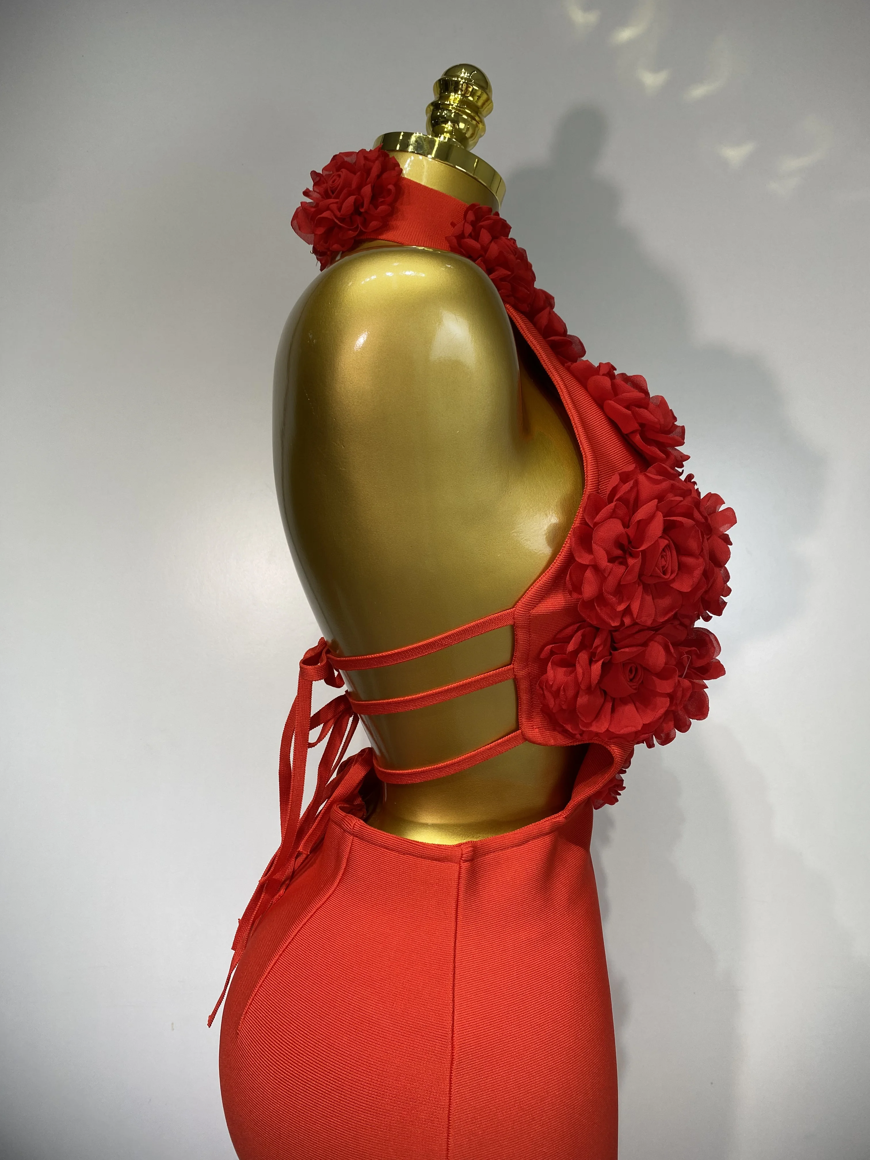 2025 New Women Sexy Halter Hollow Out Flowers Bodycon Bandage Dress Red Backless Elegant Party Luxury Birthday Wedding Dresses