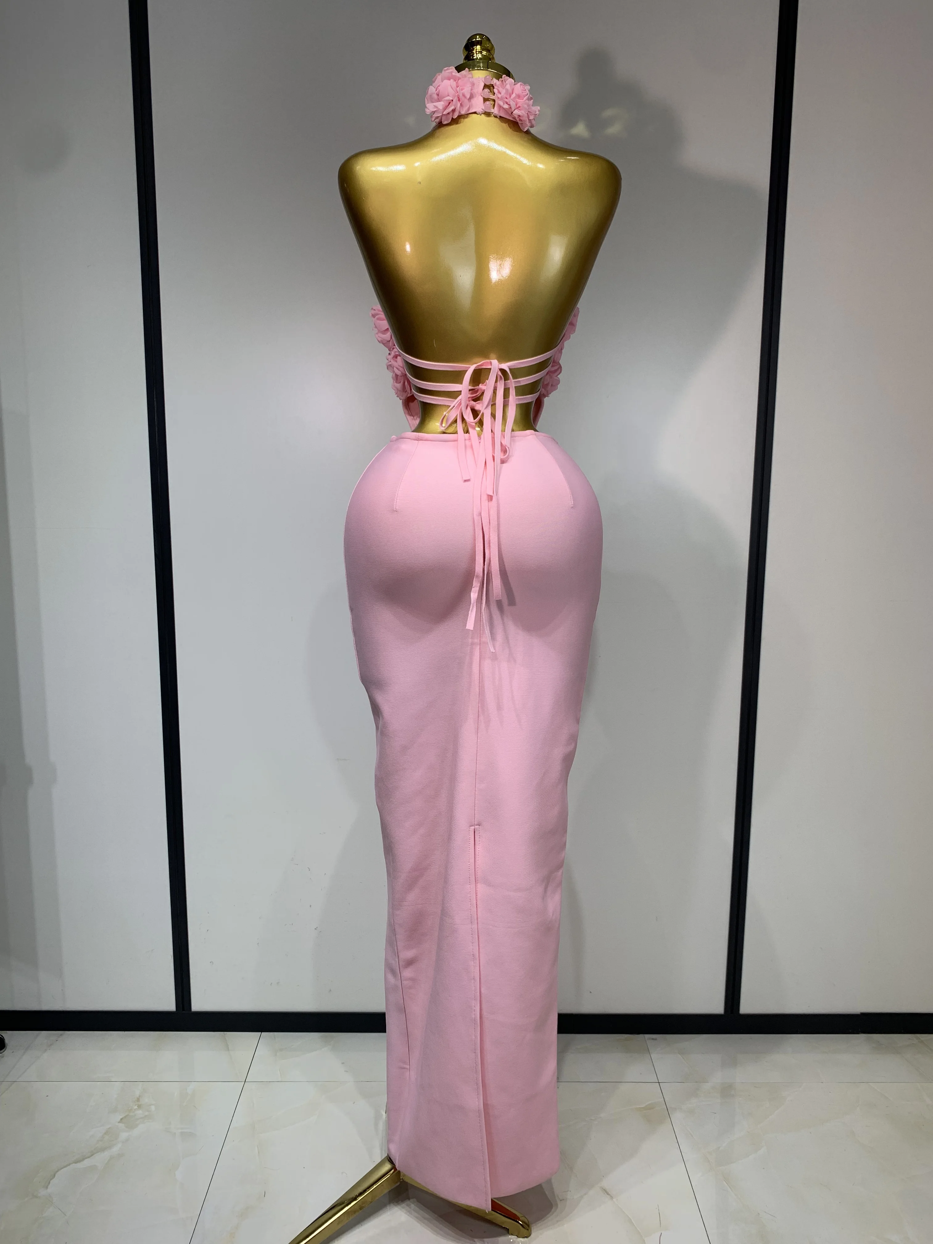 2025 New Women Sexy Halter Hollow Out Flowers Bodycon Bandage Dress Red Backless Elegant Party Luxury Birthday Wedding Dresses