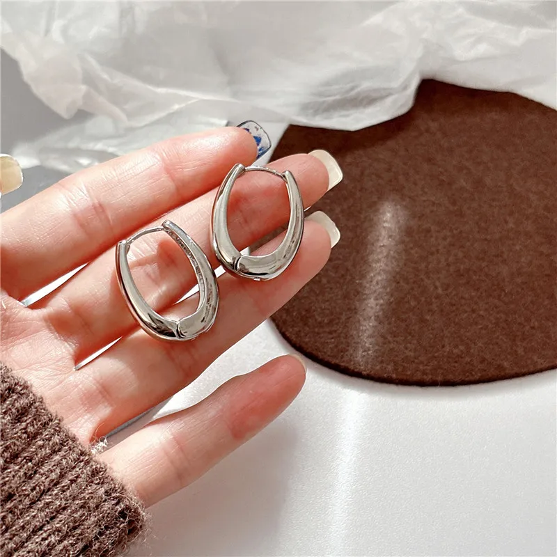 KOTiK 2024 Hot Sale Fashion Metal Drop Earrings for Woman Vintage Hoop Earring Trend Classic Party Wedding Pendant Jewelry Gift