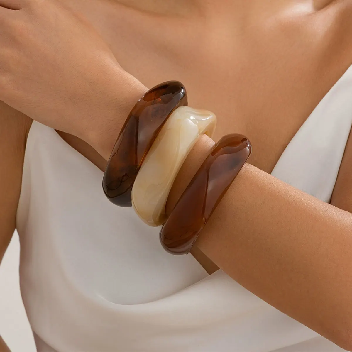 KMVEXO Vintage Punk Brown Coffee Thick Resin Acrylic Bangles Geometric Irregular Wide Cuff Bangle Bracelet For Women Men Jewelry