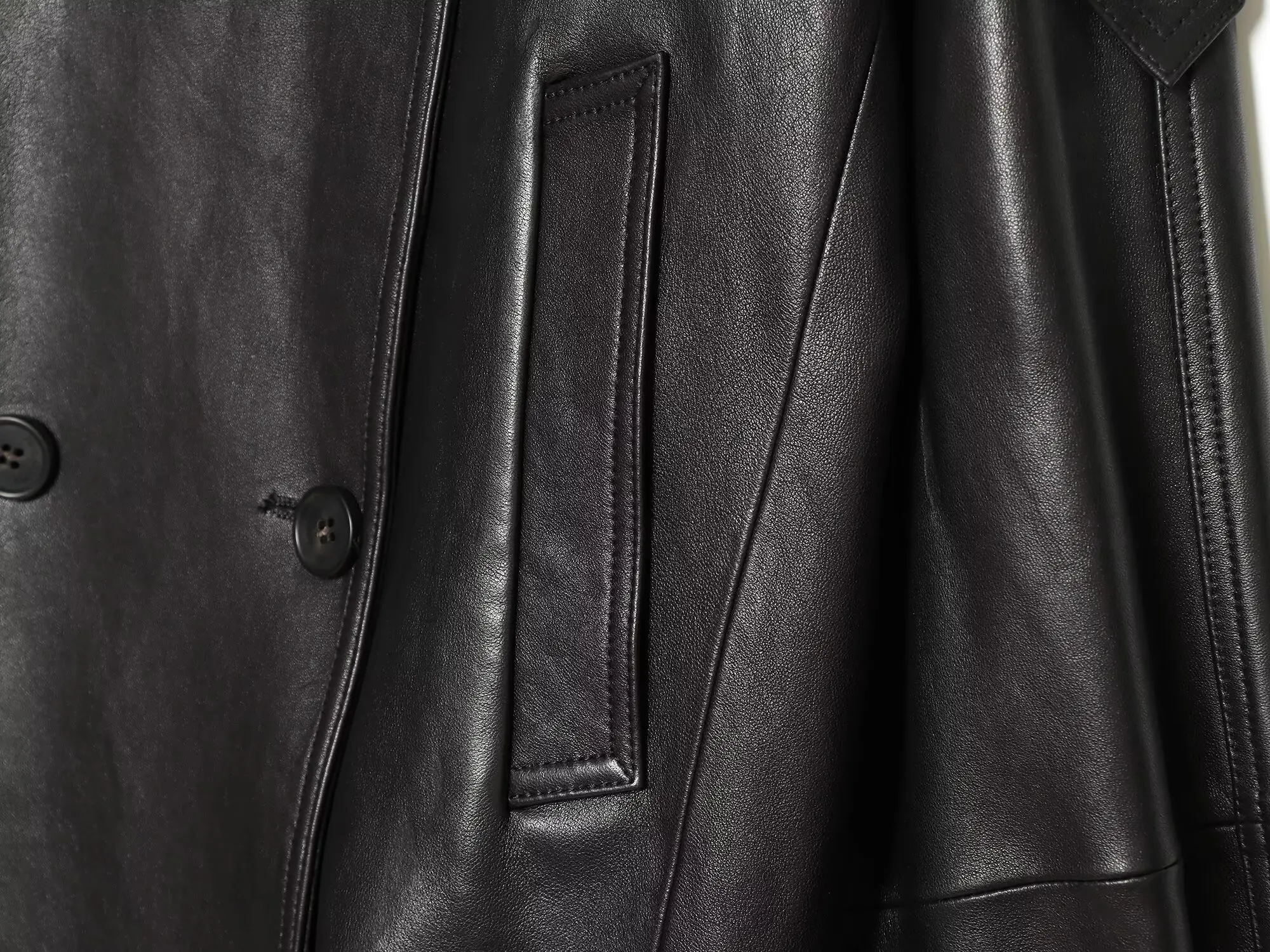 Winter Leather Jackets Women's 2026 New Fashion Loose Elegant Young Warm Women's Coats Street Chic Long-sleeved Ouetrwear Coats