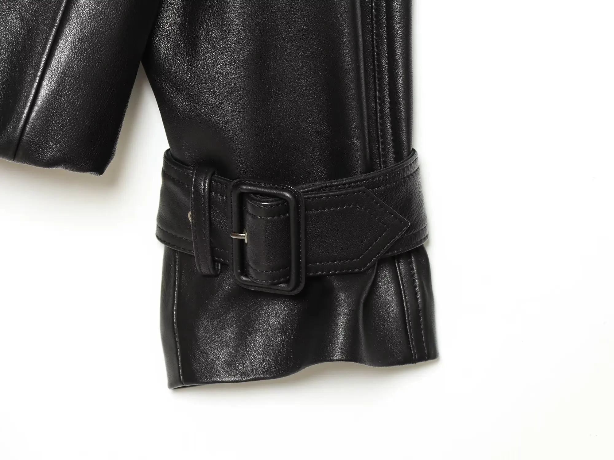 Winter Leather Jackets Women's 2026 New Fashion Loose Elegant Young Warm Women's Coats Street Chic Long-sleeved Ouetrwear Coats
