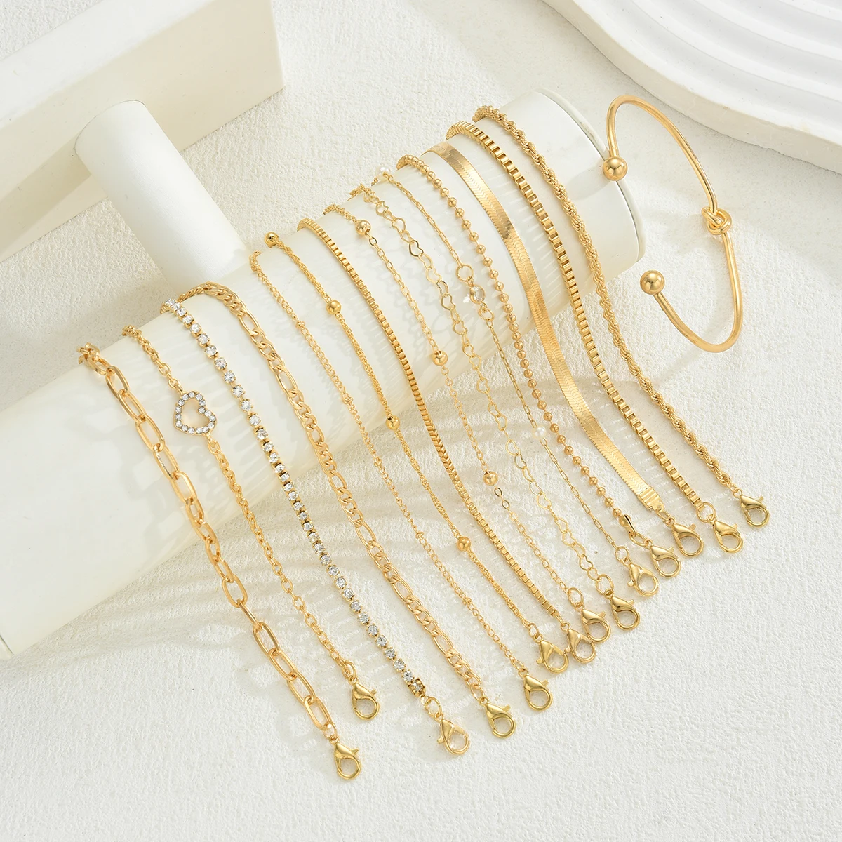 Fashion Elegant Heart Zircon Charm Bracelet Sets for Women Vintage Minimalist Multi-Element Twist Chain Metal Bracelets Jewelry