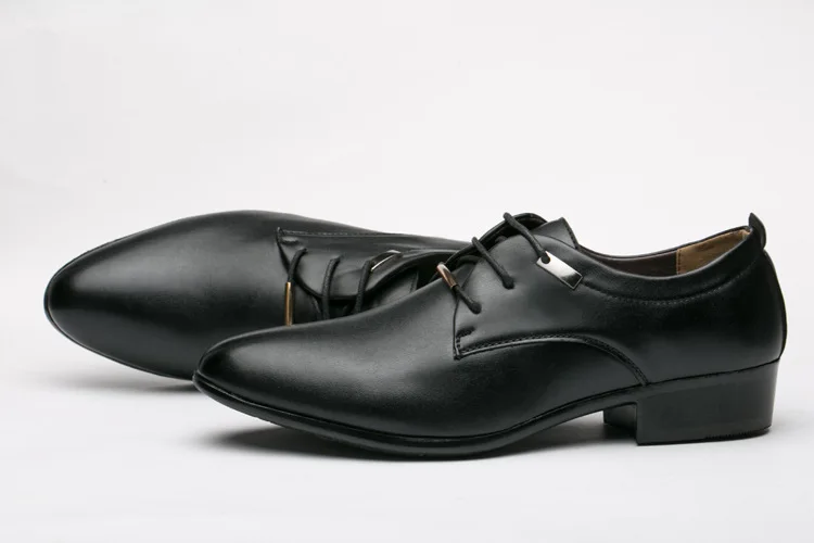 Elegant Leather Men Shoes Italian Formal Dress Male Footwear Luxury Brand Fashion Moccasins Office Working Oxford Shoes for Man