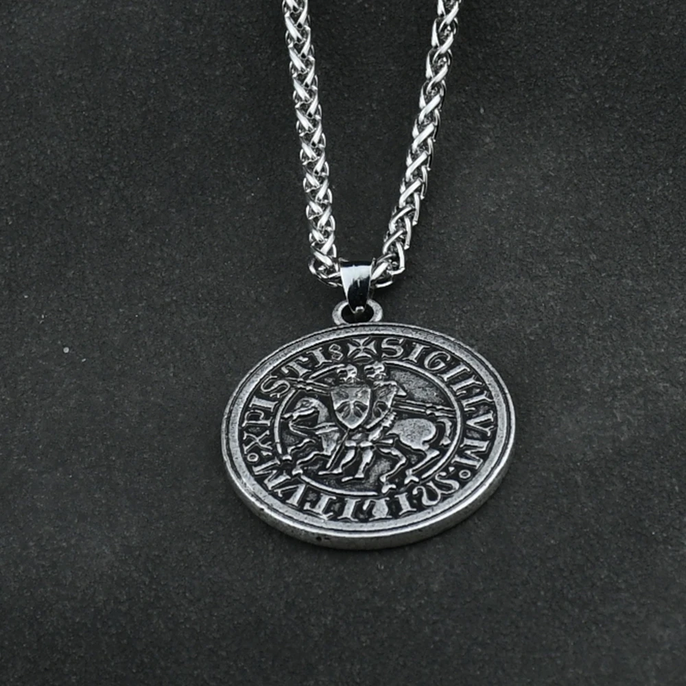 Men Amulet Jewelry Viking Double War Horse Greek Latin Knights Templar Exquisite Commemorative Seal Pendant Necklace