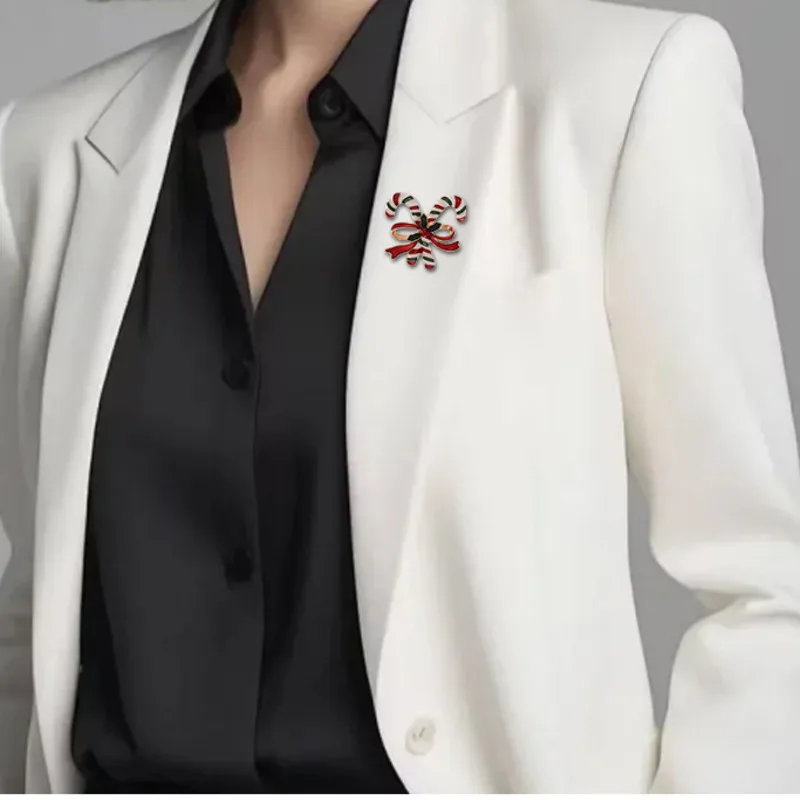 2026 New Christmas Jewelry Fashion Sweet Alloy Enamel Rhinestone Christmas Bells Brooch Pin For Women Clothing Accessories