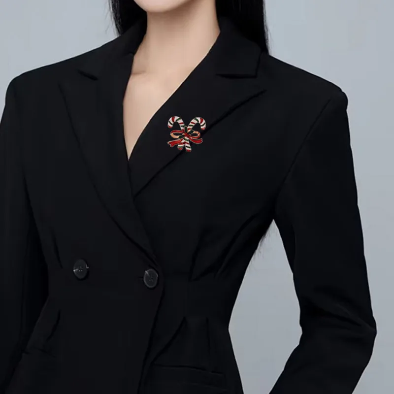 2026 New Christmas Jewelry Fashion Sweet Alloy Enamel Rhinestone Christmas Bells Brooch Pin For Women Clothing Accessories