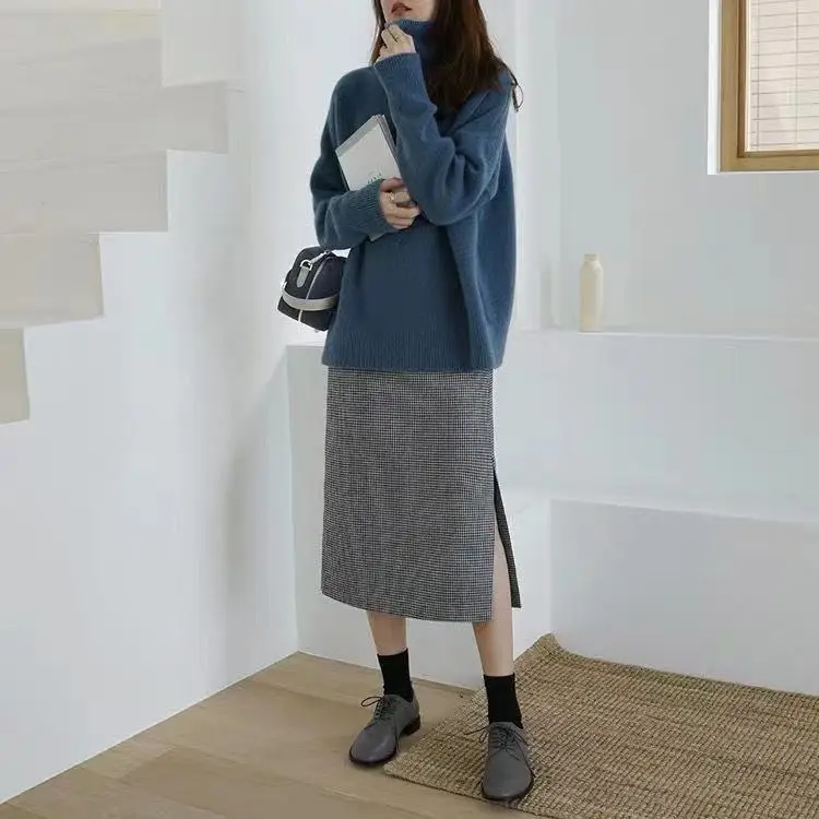 2023 New turtleneck cashmere sweater women thickened cashmere sweater loose hedging lazy knit base