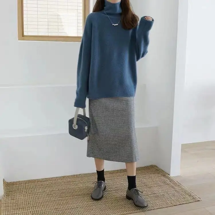 2023 New turtleneck cashmere sweater women thickened cashmere sweater loose hedging lazy knit base