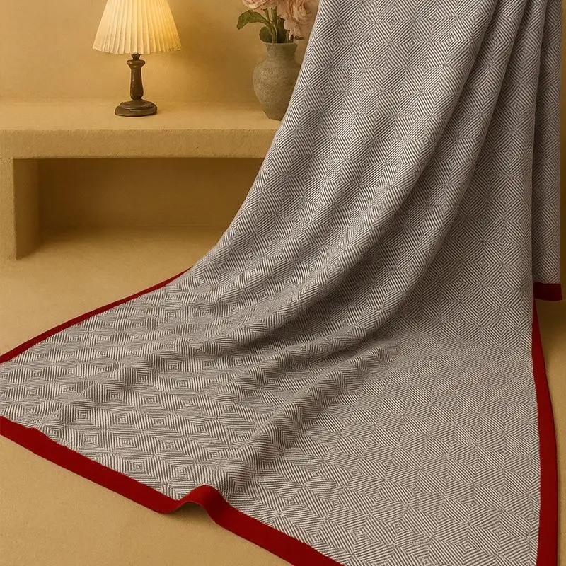 Nordic Striped Printed Airplane Blanket Leisure Living Room Office Sofa Blankets for Single Skin-Friendly and Soft Nap Shawl