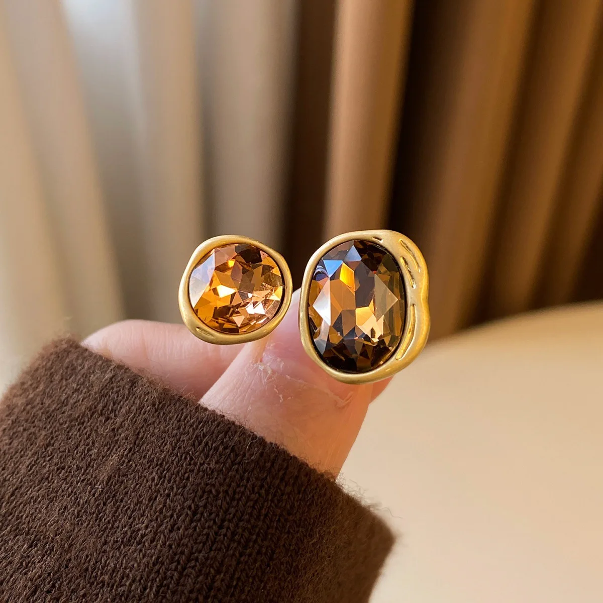 Vintage Brown Crystal Elliptical Open Rings For Women Luxury Rhinestone Contrasting Geometric Adjustable Finger Ring Jewelry