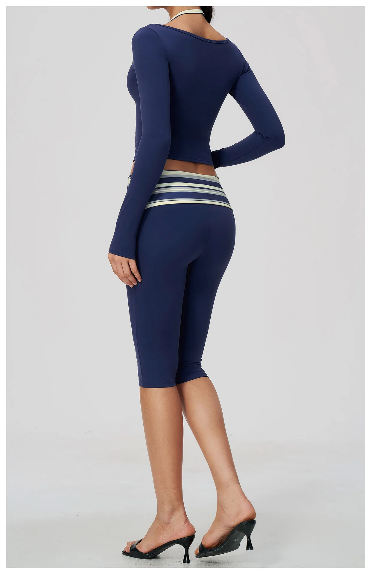 Striped Yoga Set Fitness Suit Gym Clothing Workout Tracksuit Women Sportswear 2 Piece Halter Long Sleeve Active Outfits Training