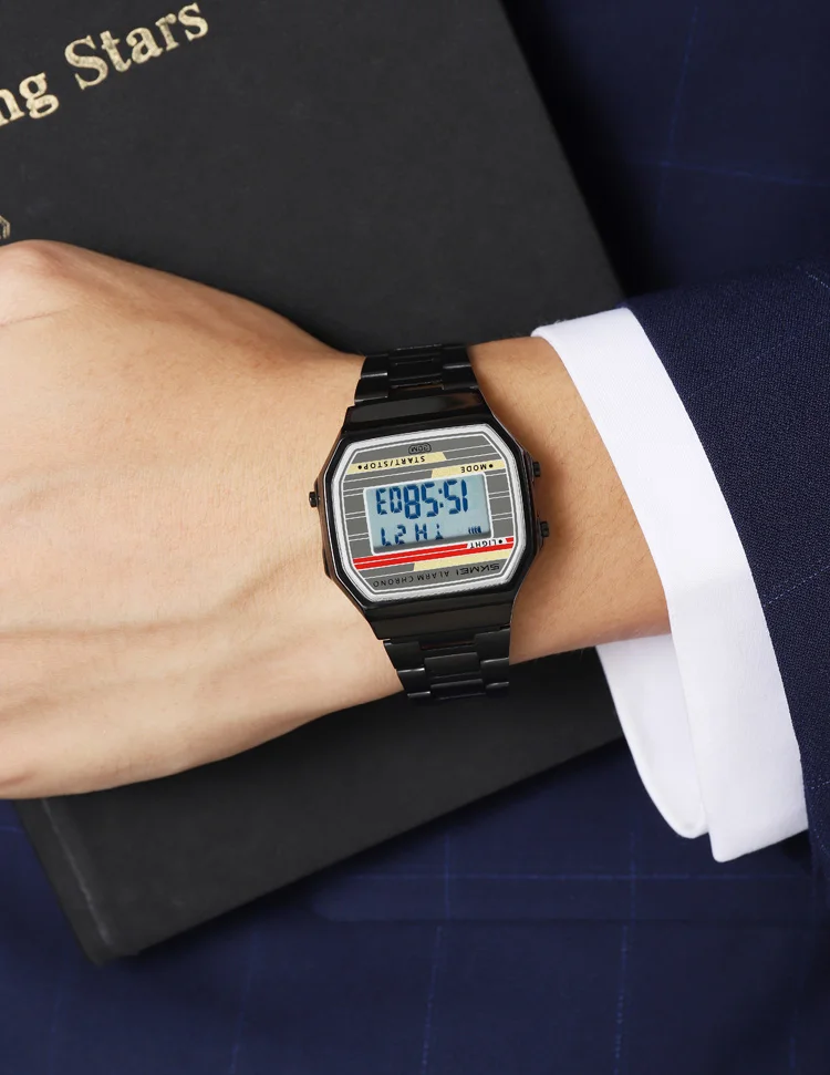 SKMEI 2514 New Men's Digital Watch Retro Square Gold Case Stainless Steel Strap Stopwatch Alarm Clock Classic Watch Reloj Hombre