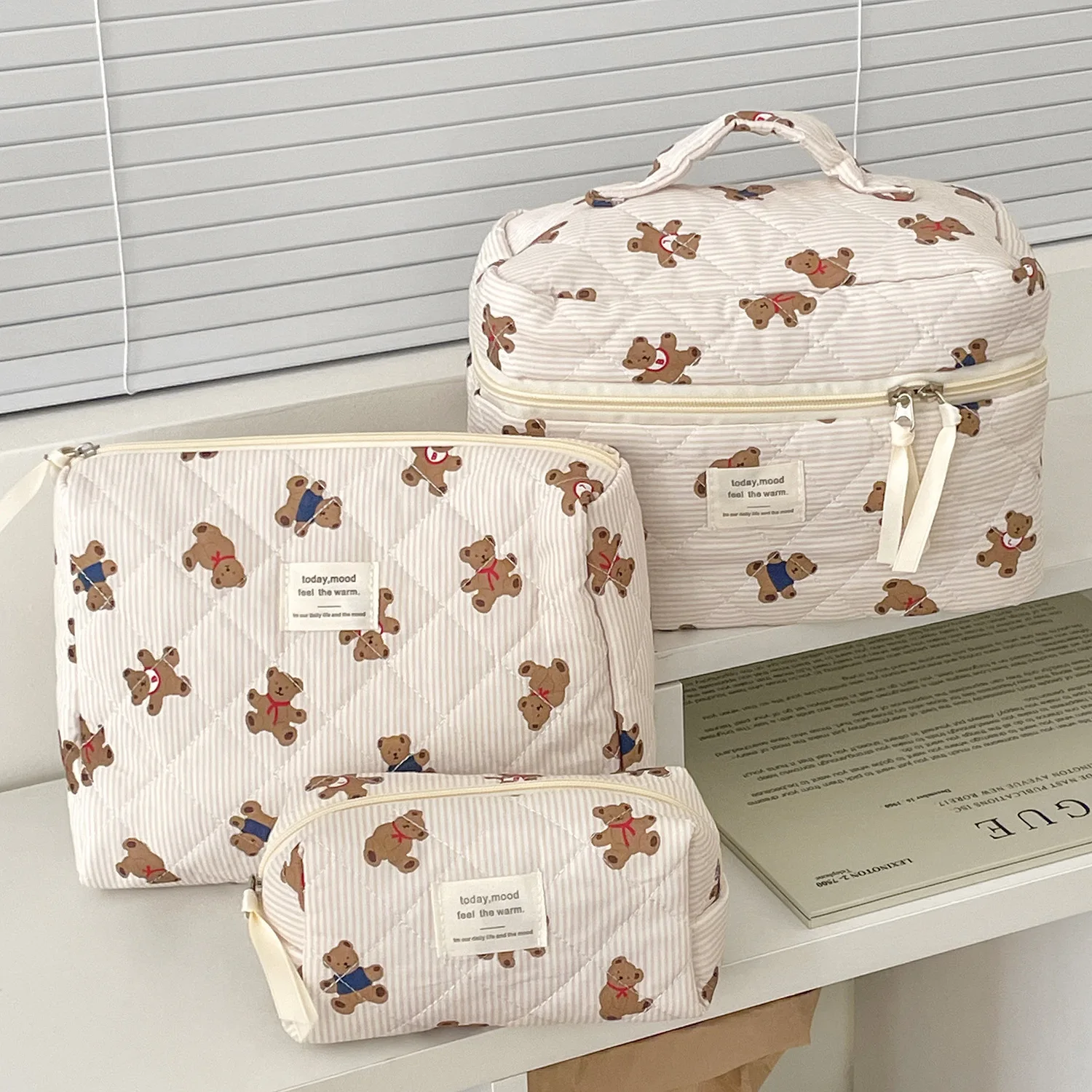 Cute Bear Print Baby Diaper Bag Mommy Makeup Pouch Women's Cosmetic Bag Large Capacity Toiletry Storage Bag Nappy Organizer