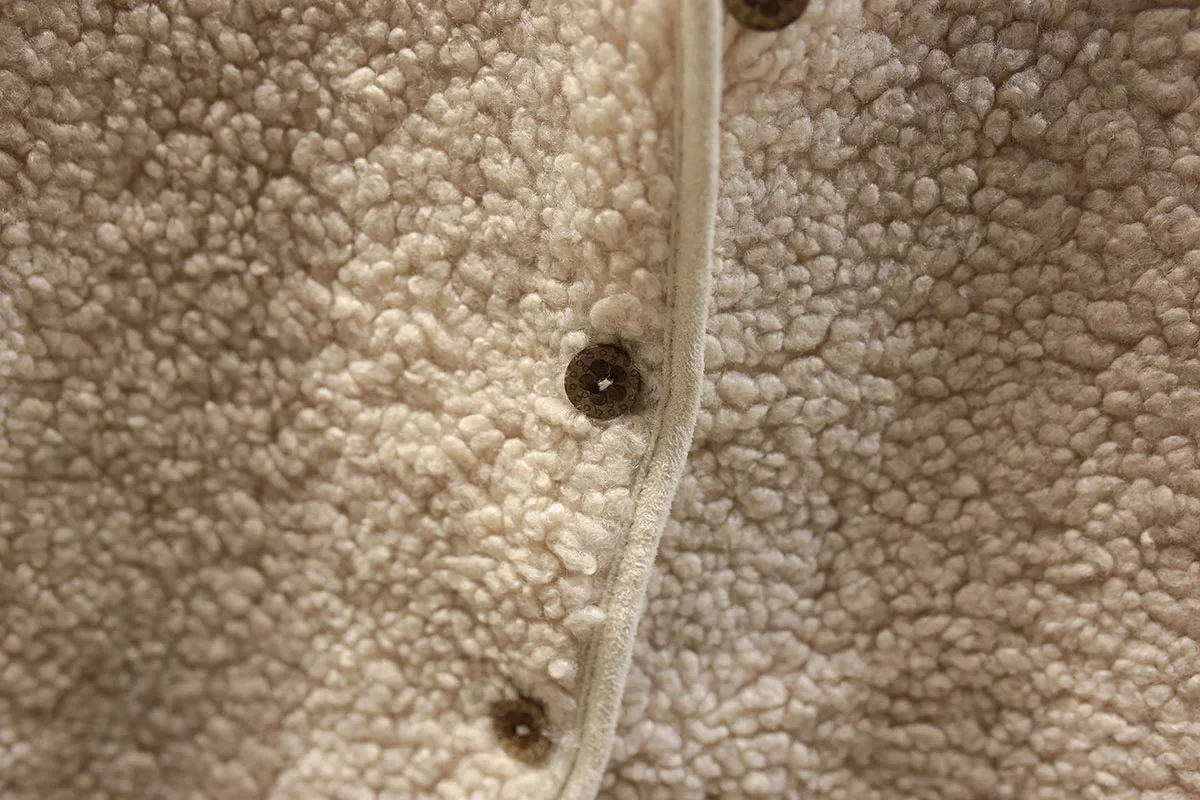 Lamb Wool Vest Women's Cropped 2025 Autumn/Winter New Style Korean Version Fur Integrated Horse Clip Granule Plush Shoulder Vest