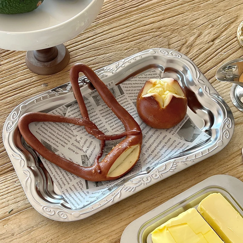 Vintage Stainless Steel Tray Floral Embossed Serving Trays For Dessert Rectangular Jewelry Storage Plate Home Decoration Tool