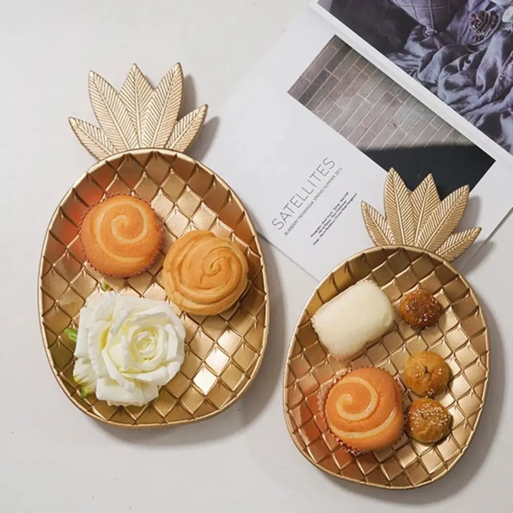 Nordic Decorative Tray Gold Pineapple Leaf Shape Serving Tray Jewelry Pallet Fruit Snack Dish Table Decoration Storage Organizer