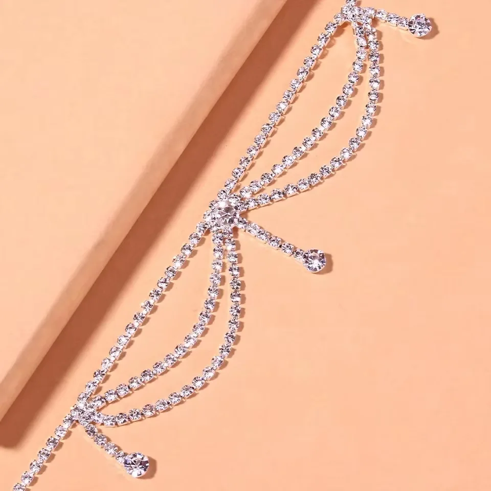 Tassels Style Inlaid Cubic Zirconia Chain Anklet for Women Fashion Silver Color Ankle Beach Feet Chain Bracelet Foot Jewelry