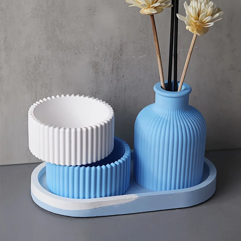 Multi-functional round striped silicone mold for candle jars, storage boxes, pencil holders and vases