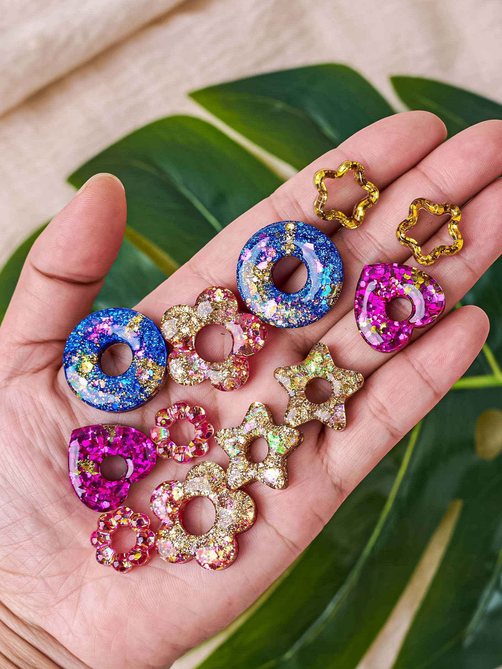 DIY Jewelry Resin Molds Silicone Earrings Heart Star Flower Pendant Mold Keychain Making Tools Crafting Supplie